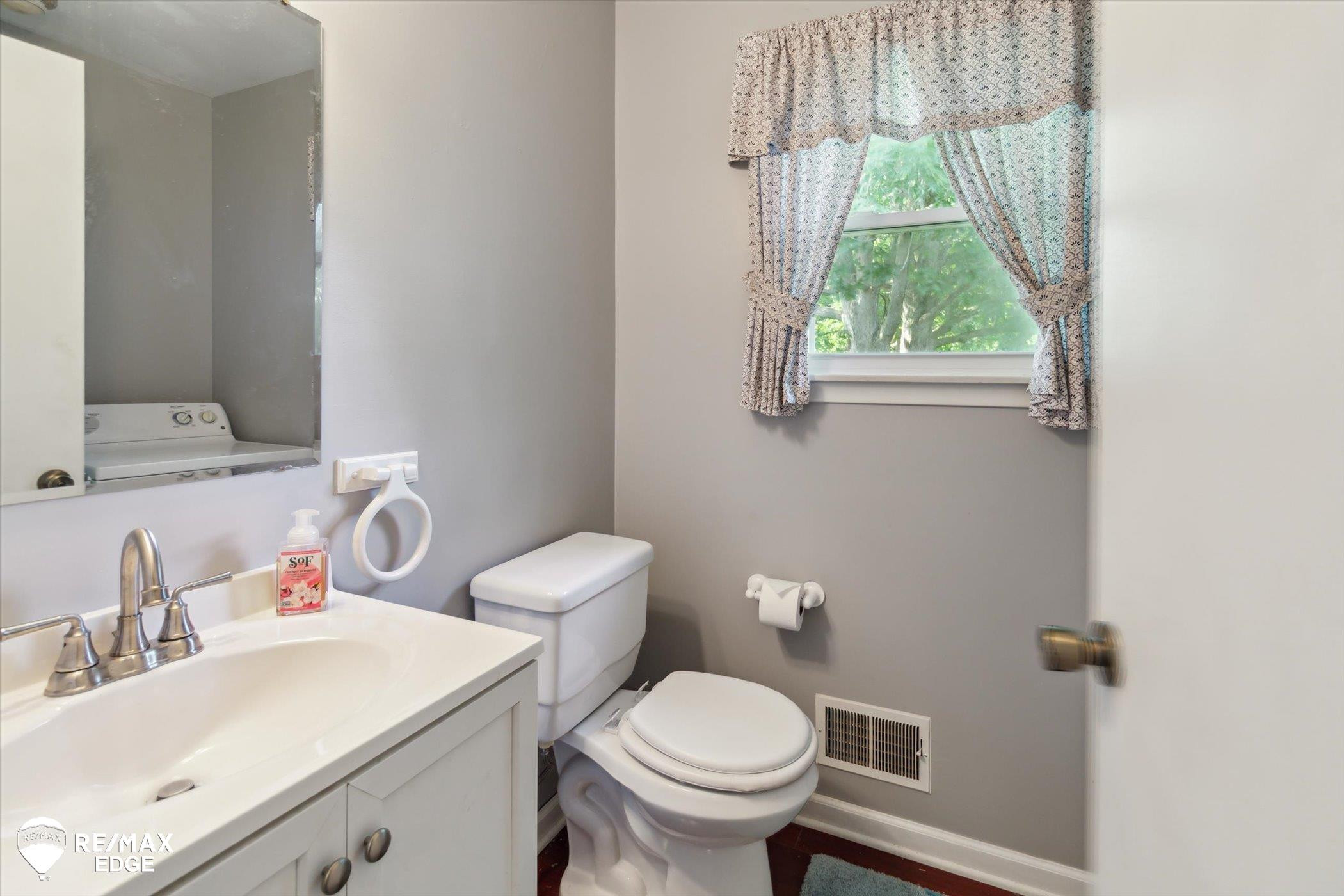 190 Maverick Lane, Lapeer, MI 48446 — Photo 17