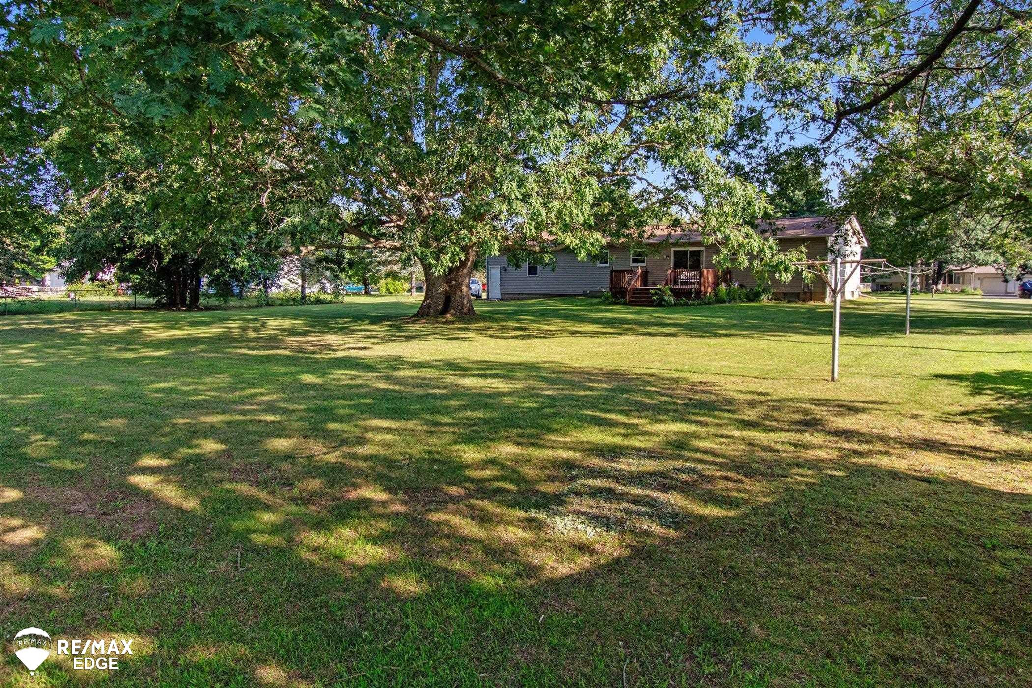 190 Maverick Lane, Lapeer, MI 48446 — Photo 32
