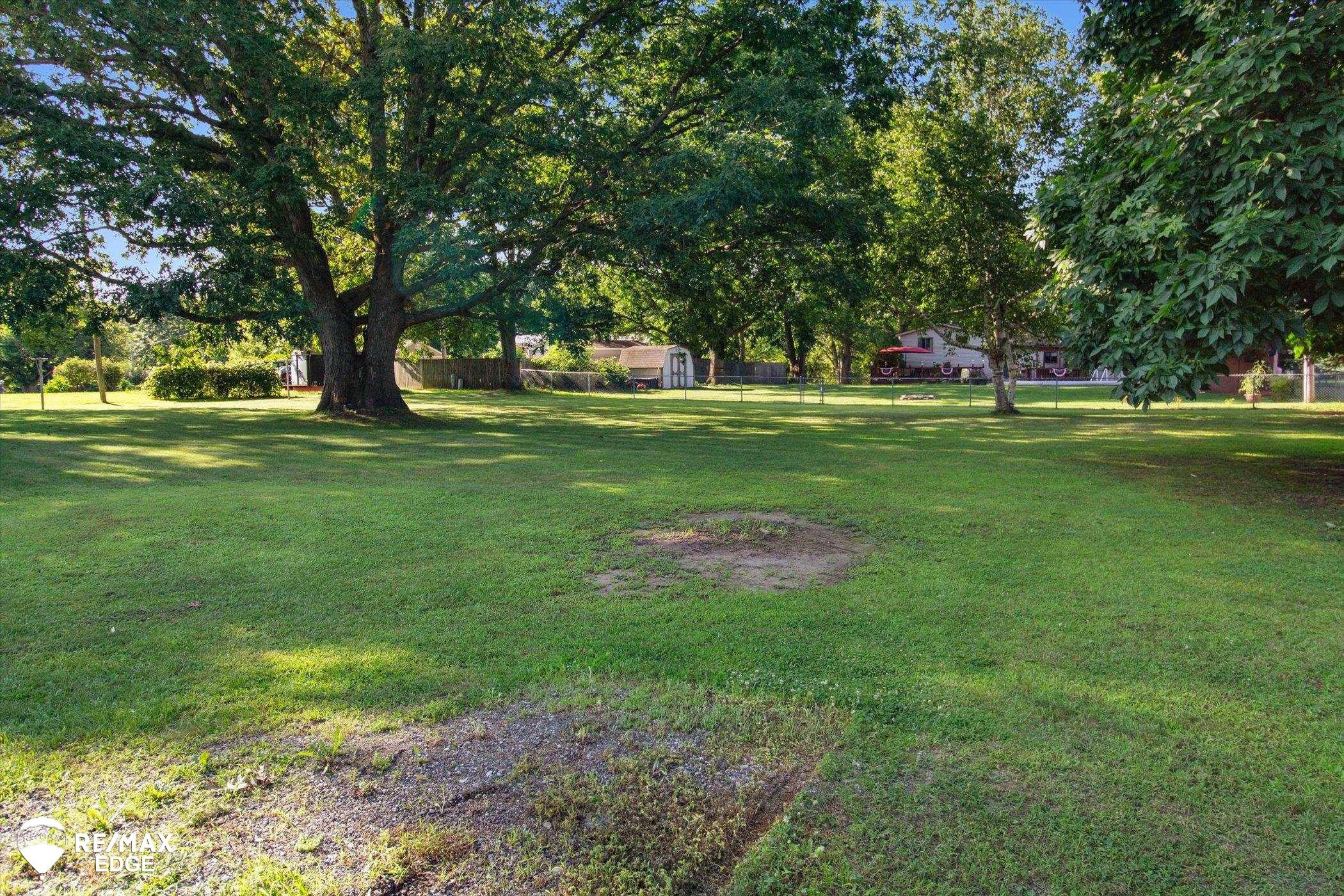 190 Maverick Lane, Lapeer, MI 48446 — Photo 33
