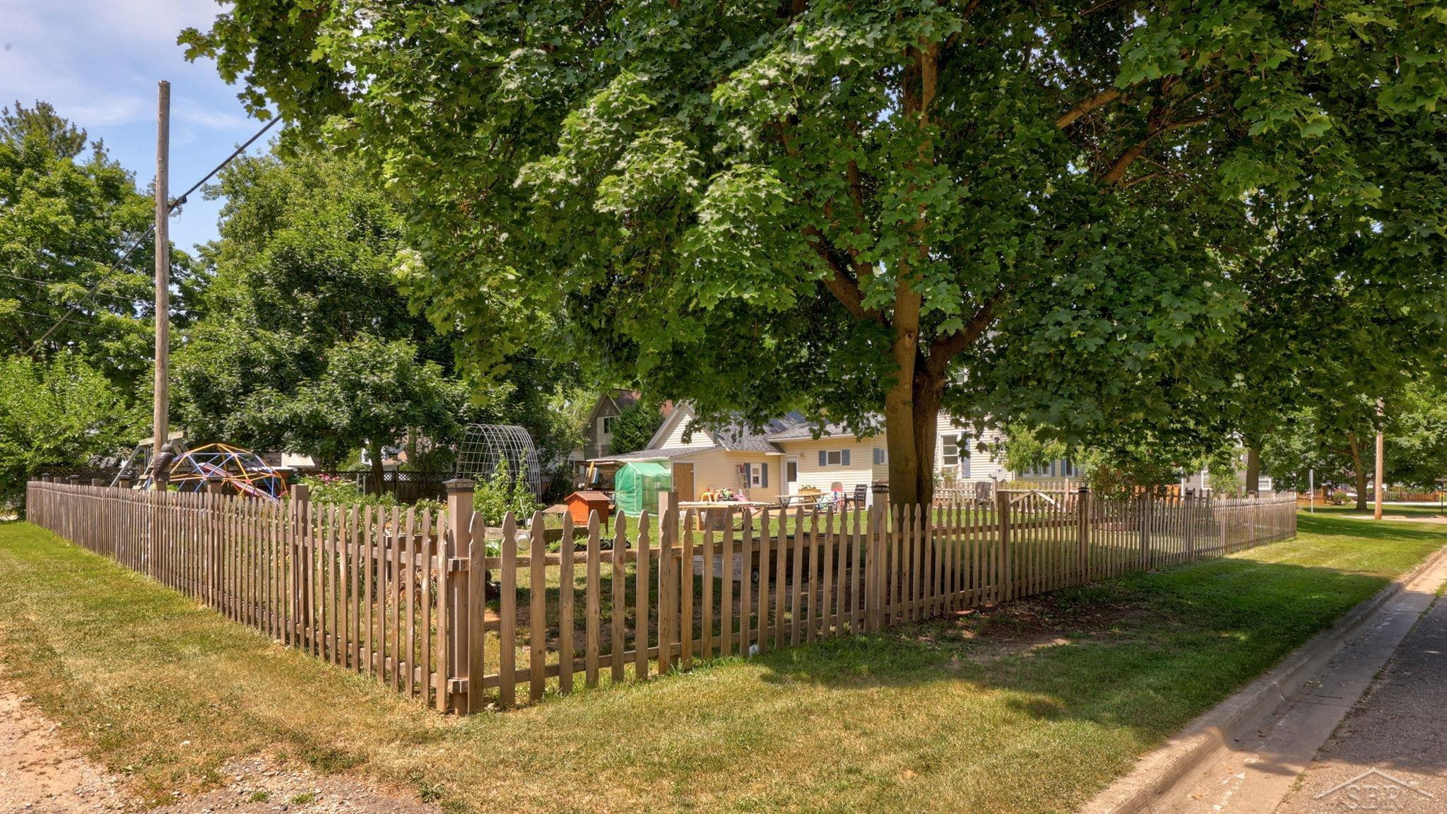 6692 Houghton Street, Cass City, MI 48726 — Photo 9