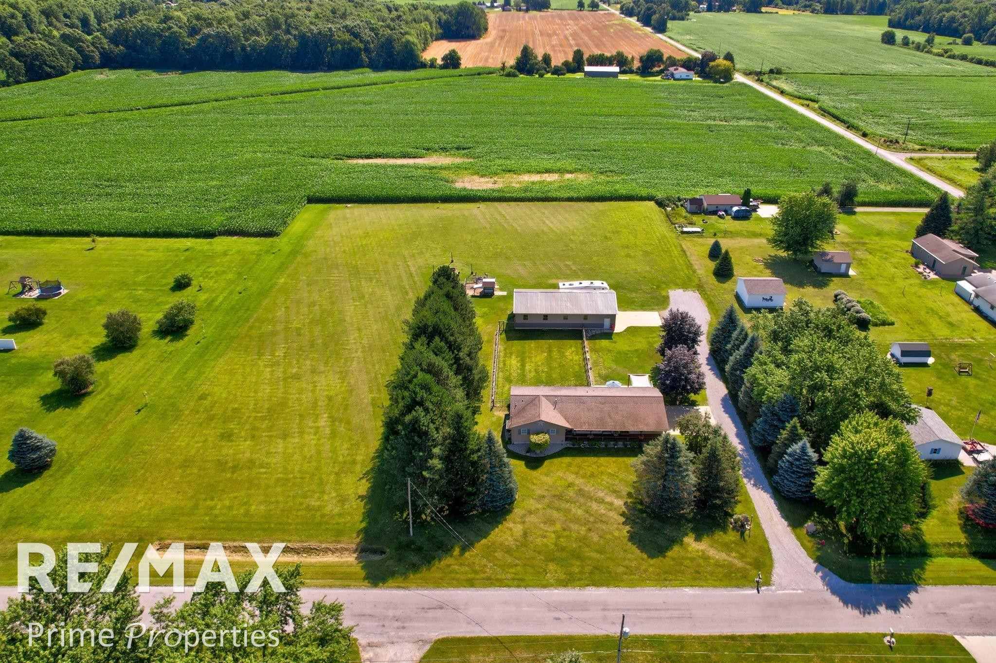 10920 Pagels Road, Birch Run, MI 48415 — Photo 55