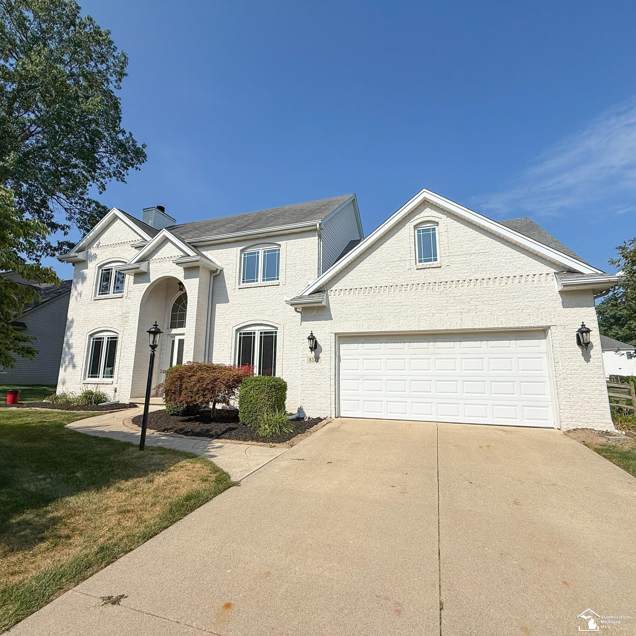 8325 Waterford Drive, Lambertville, MI 48144 — Photo 3