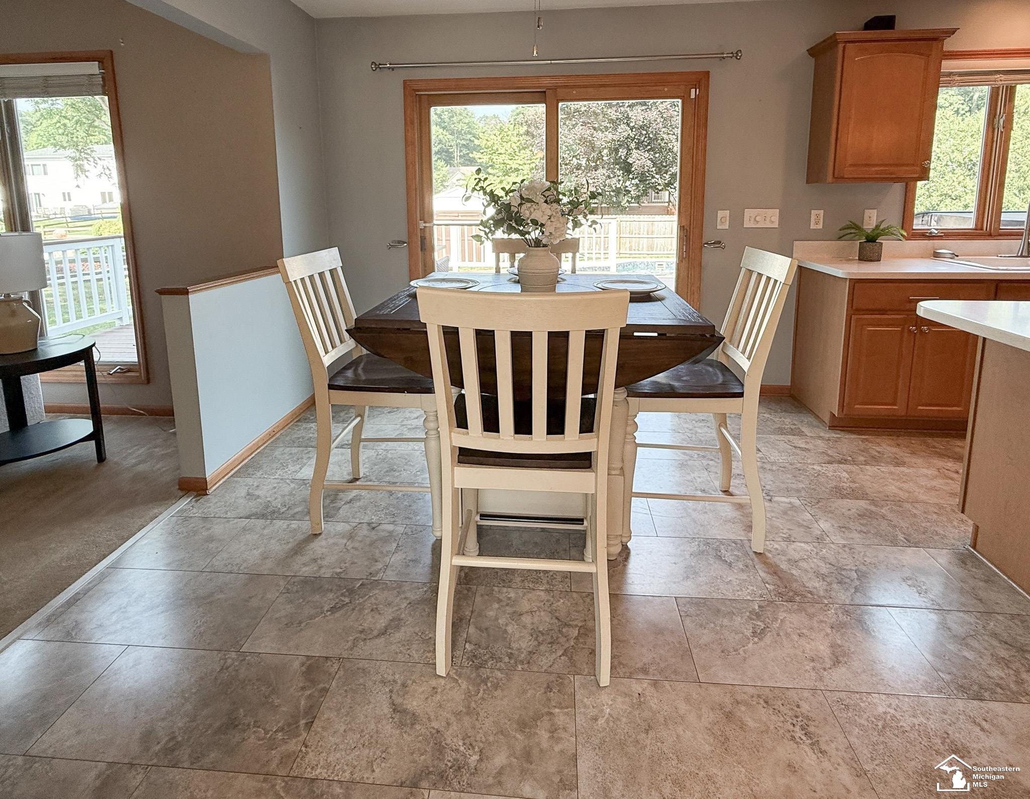 8325 Waterford Drive, Lambertville, MI 48144 — Photo 13