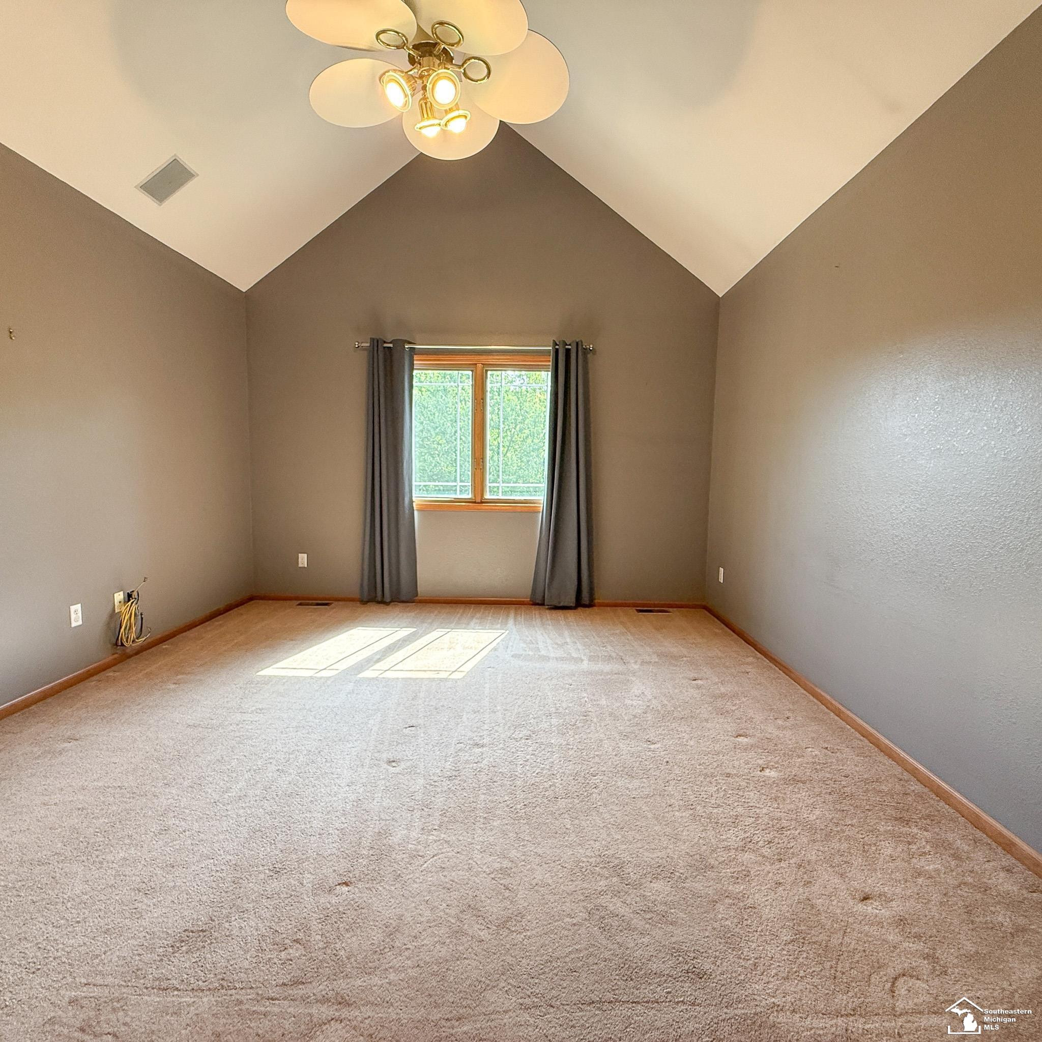 8325 Waterford Drive, Lambertville, MI 48144 — Photo 23