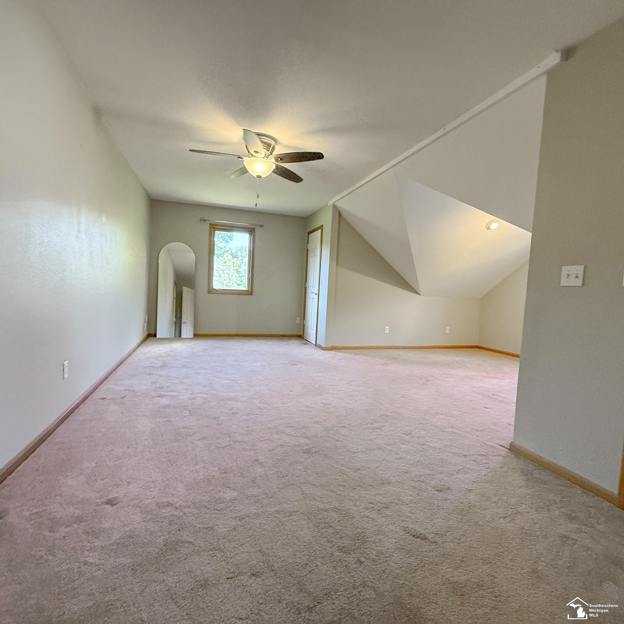 8325 Waterford Drive, Lambertville, MI 48144 — Photo 33