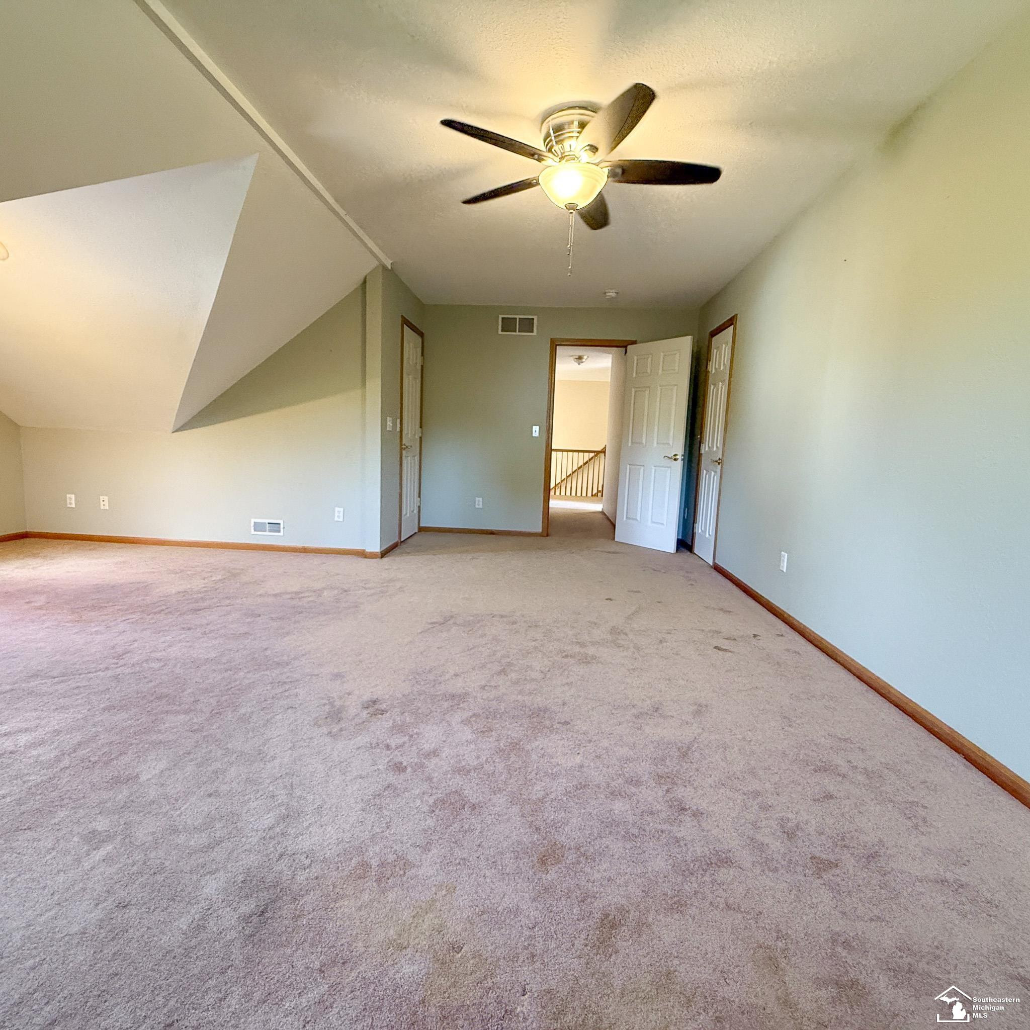 8325 Waterford Drive, Lambertville, MI 48144 — Photo 35