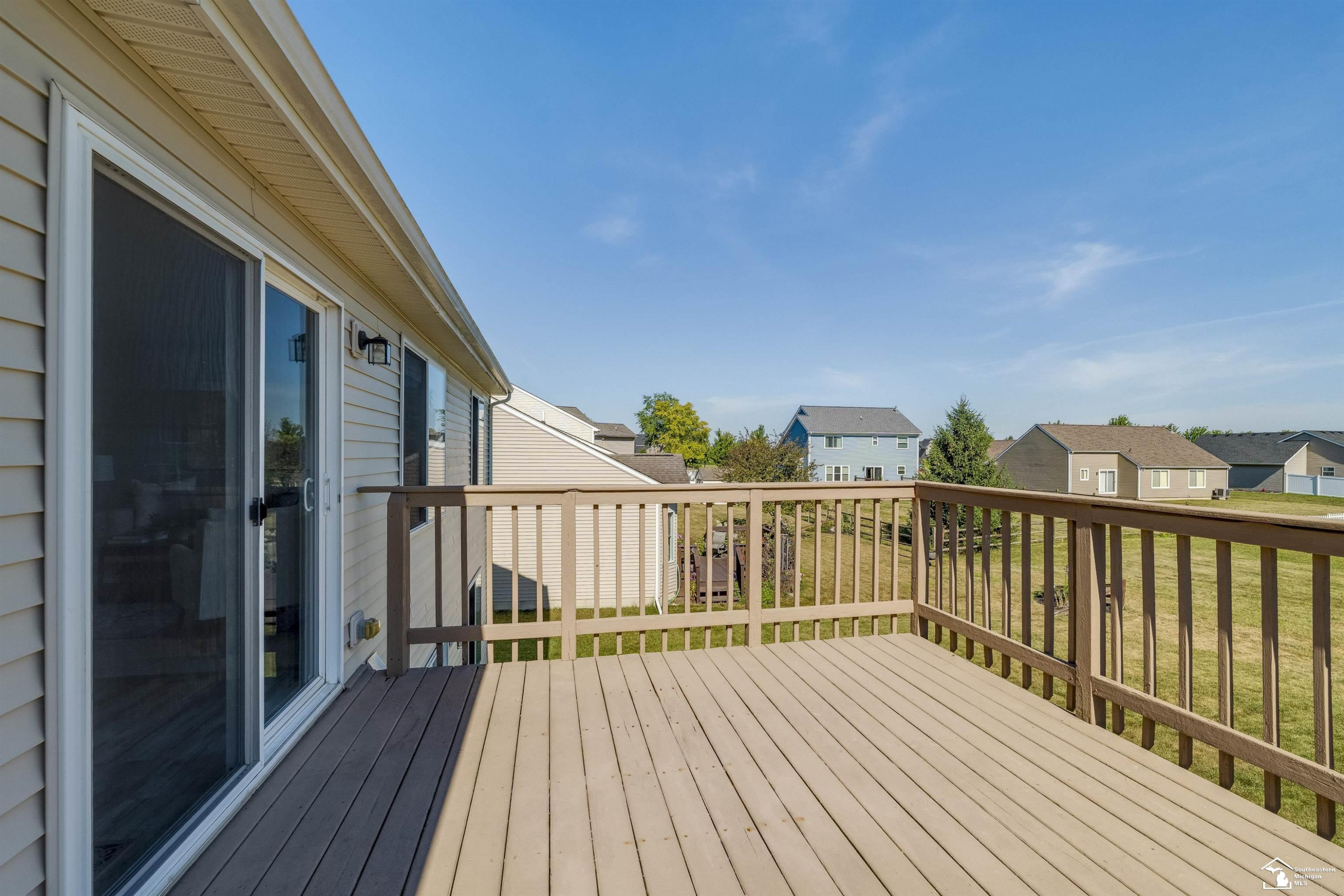 704 Arbor Chase Drive, Dundee, MI 48131 — Photo 11