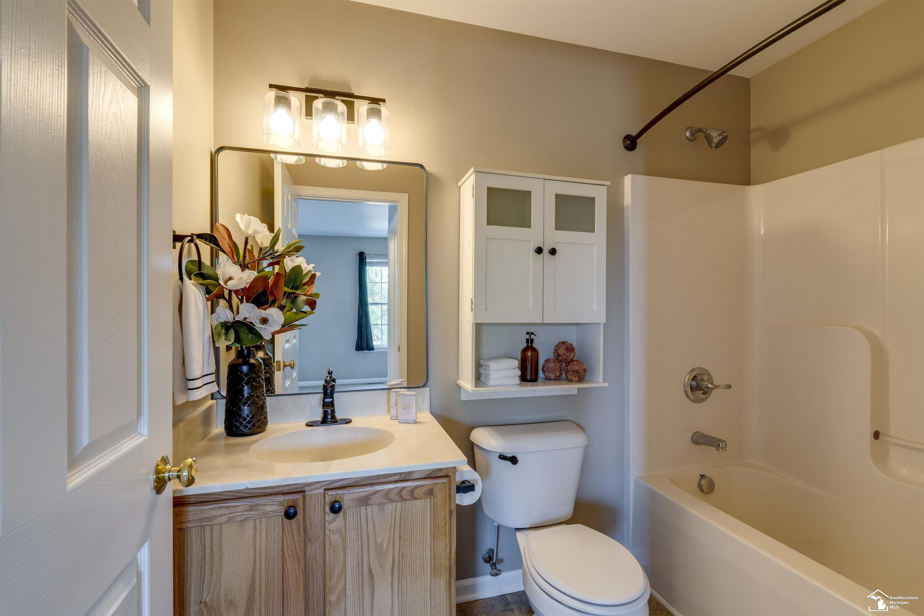 704 Arbor Chase Drive, Dundee, MI 48131 — Photo 15
