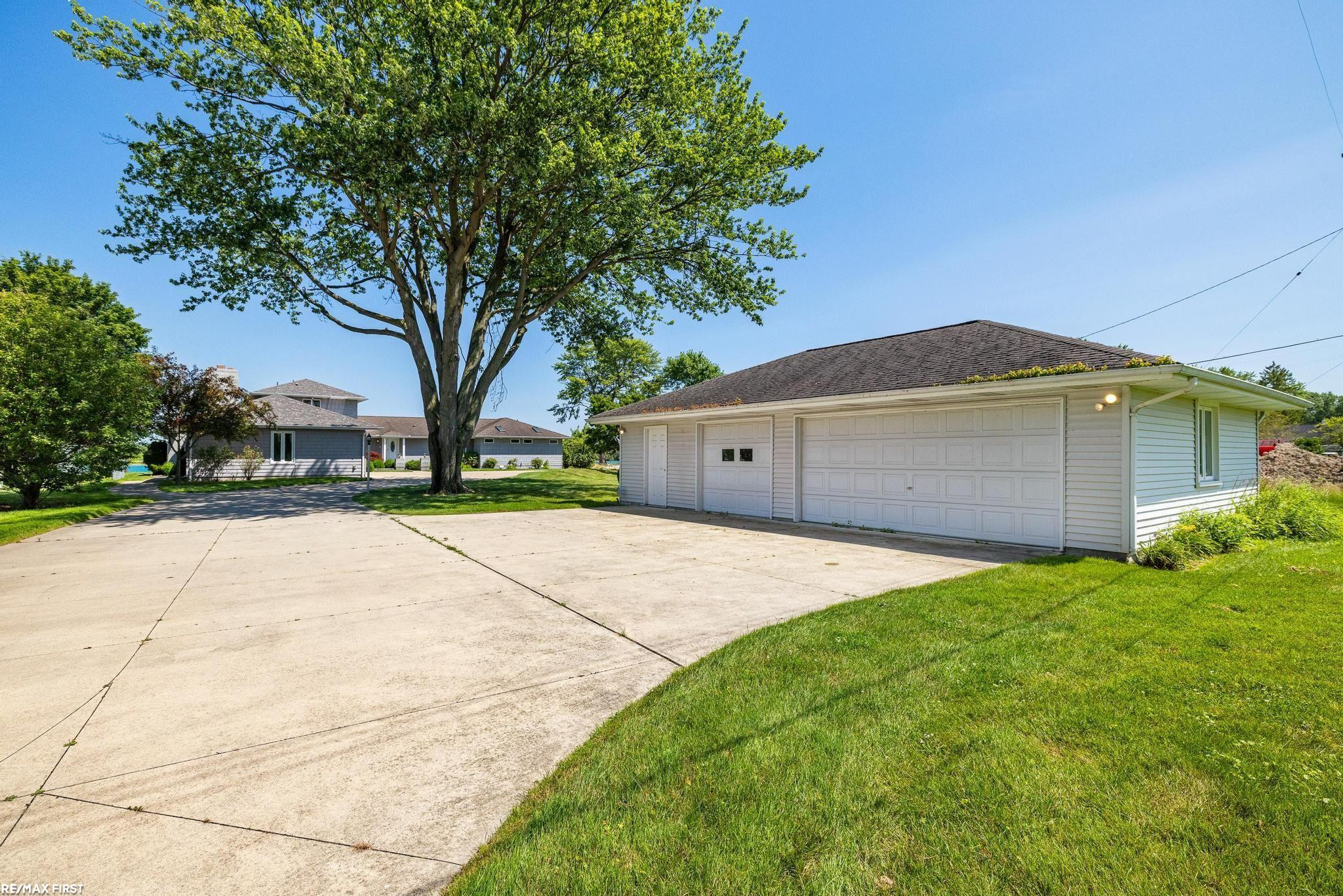 4565 Chamberlain Drive, MI — Photo 7