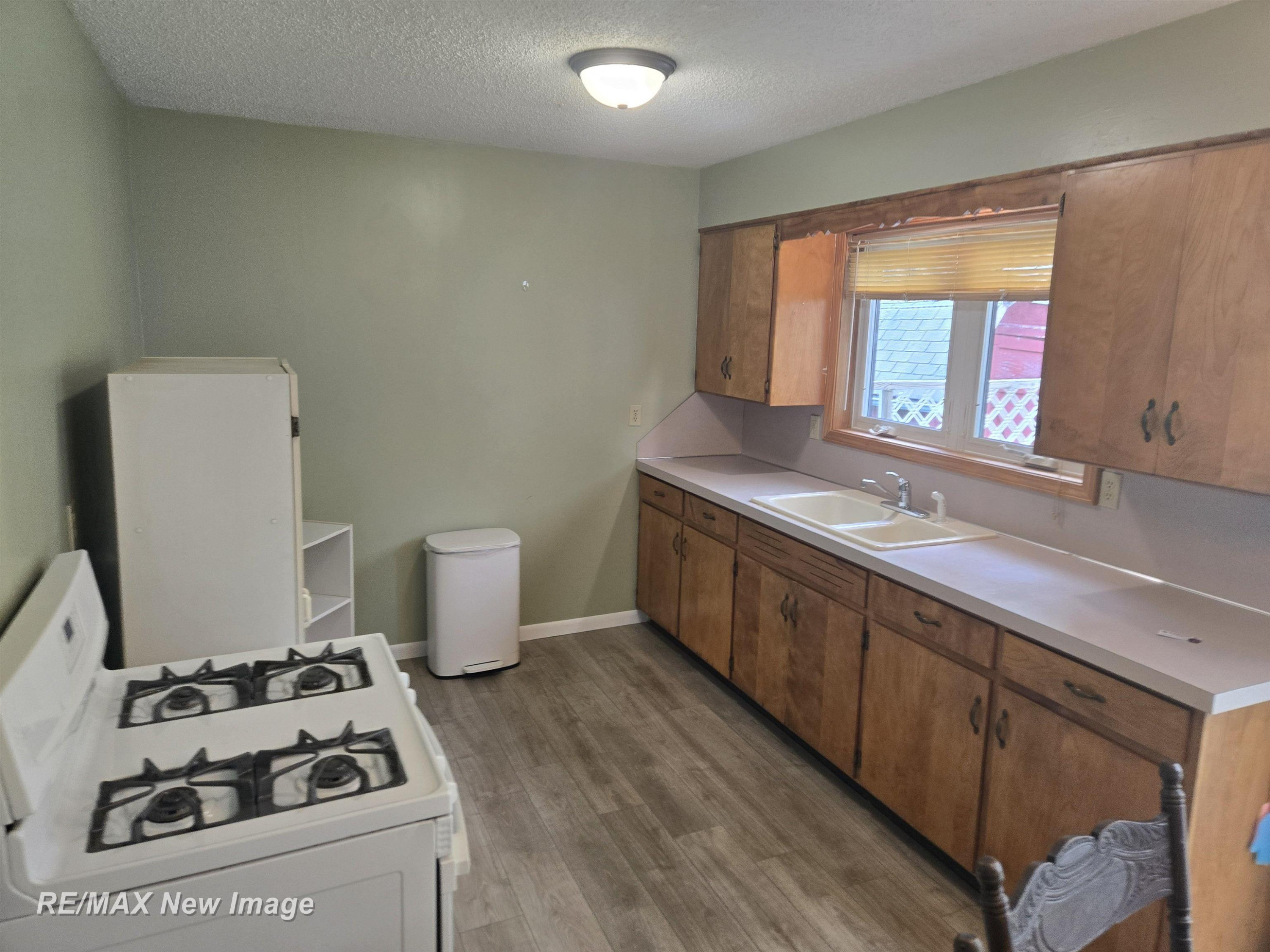 5130 Youngstown Place, Saginaw, MI 48601 — Photo 6