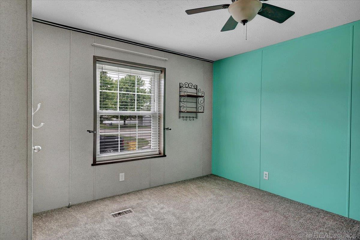 9608 Stoneypointe Drive, 129, MI — Photo 20