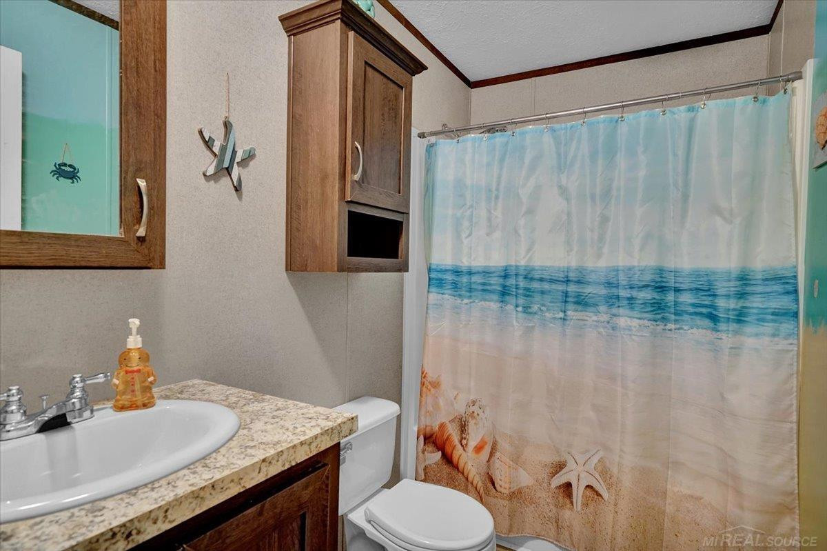 9608 Stoneypointe Drive, 129, MI — Photo 21