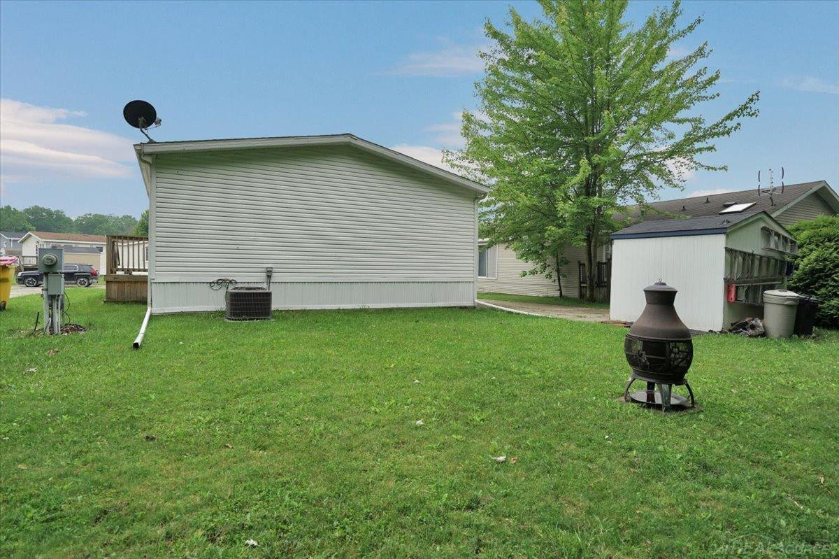 9608 Stoneypointe Drive, 129, MI — Photo 23