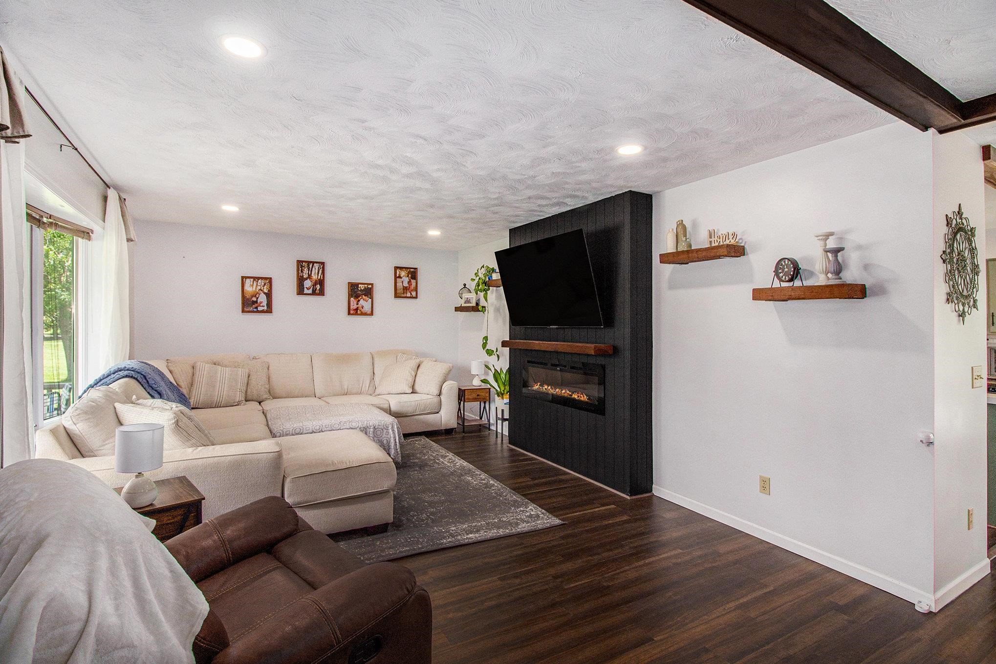 17260 East Road, New Lothrop, MI 48460 — Photo 5
