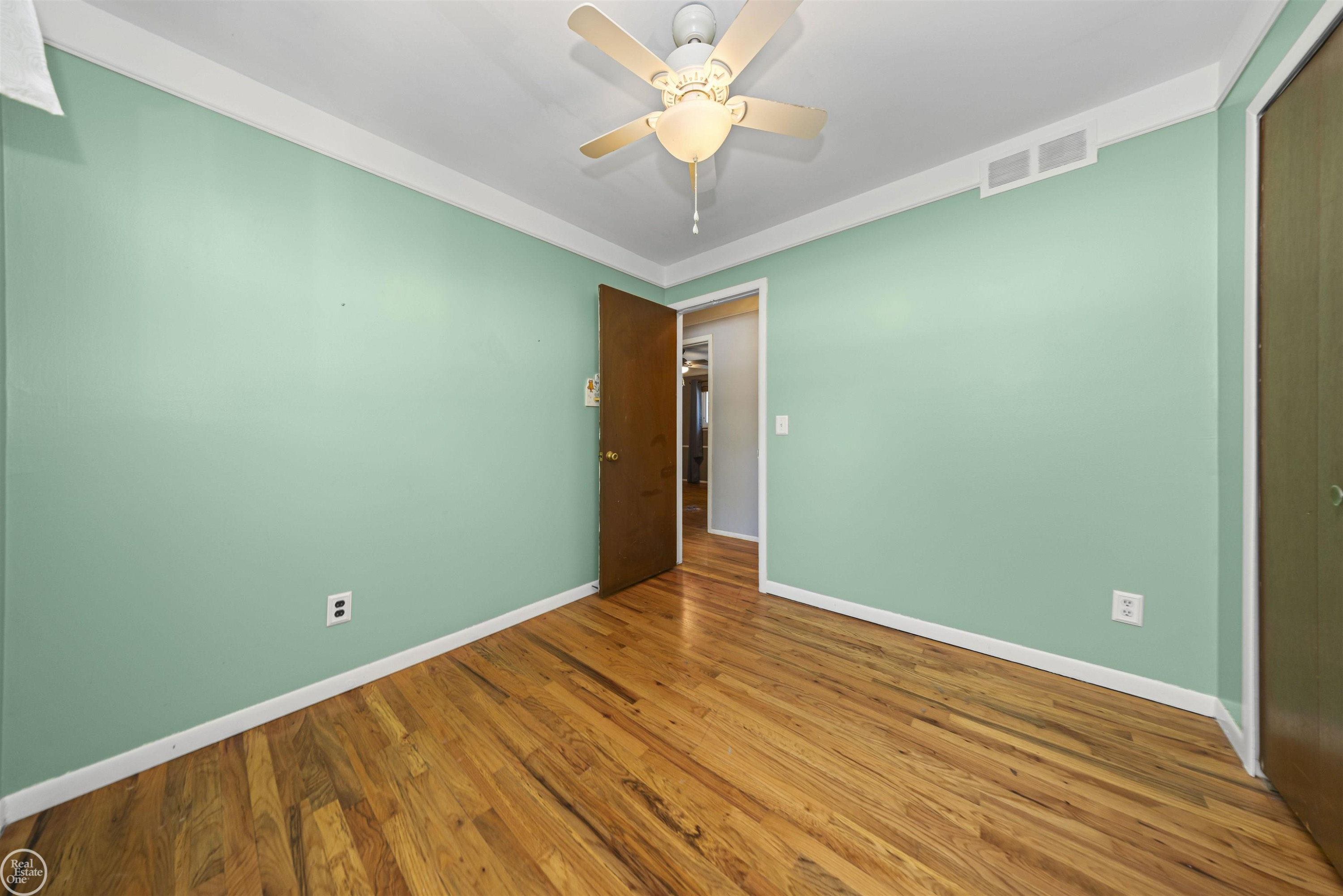 50196 Stonecrest Court, Chesterfield, MI 48047 — Photo 26
