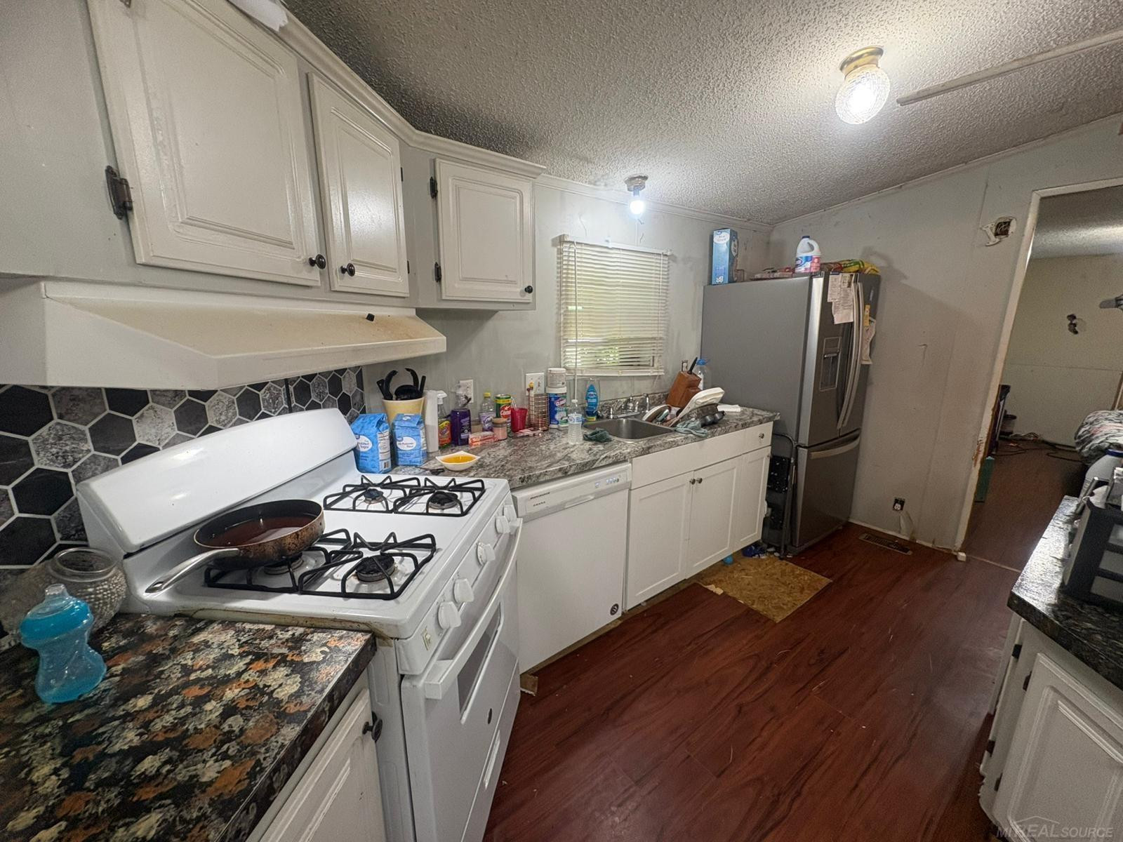 2340 Park Road, Eau Claire, MI 49111 — Photo 5