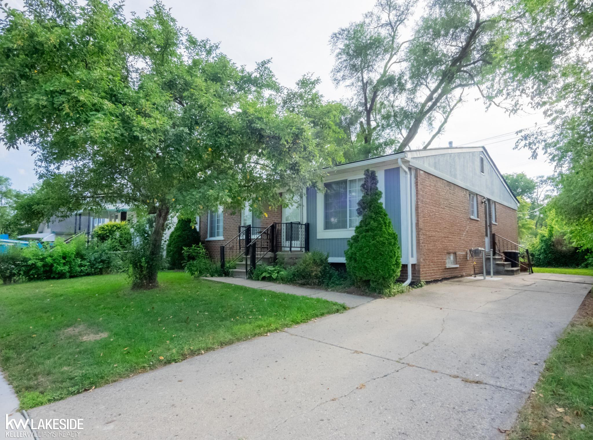 21421 Westview Avenue, Ferndale, MI 48220 — Photo 2