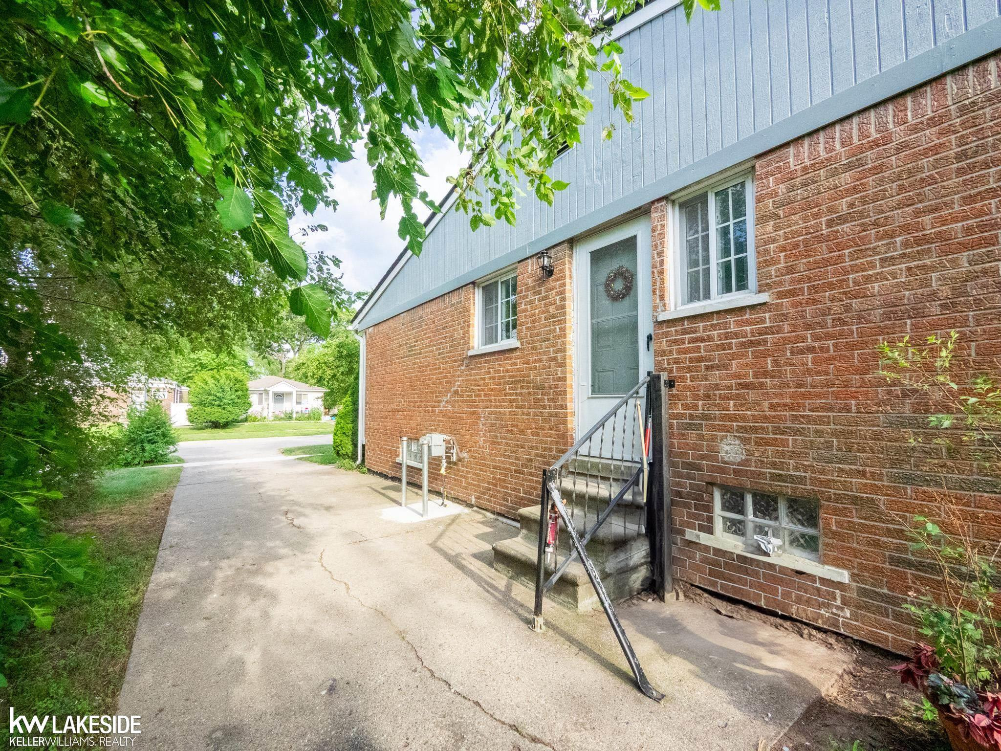 21421 Westview Avenue, Ferndale, MI 48220 — Photo 23