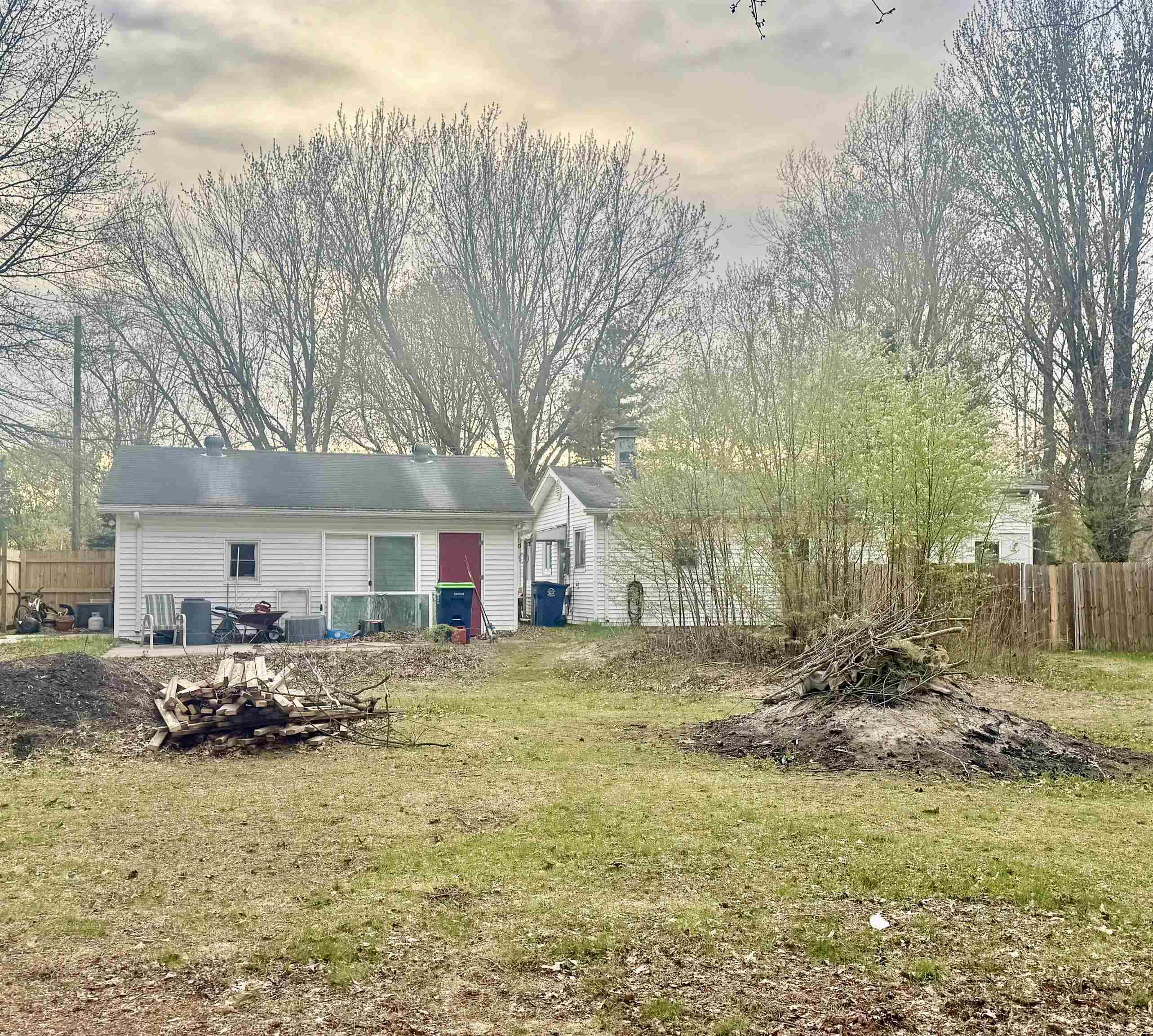 6215 S Graham Road, Saint Charles, MI 48655 — Photo 4