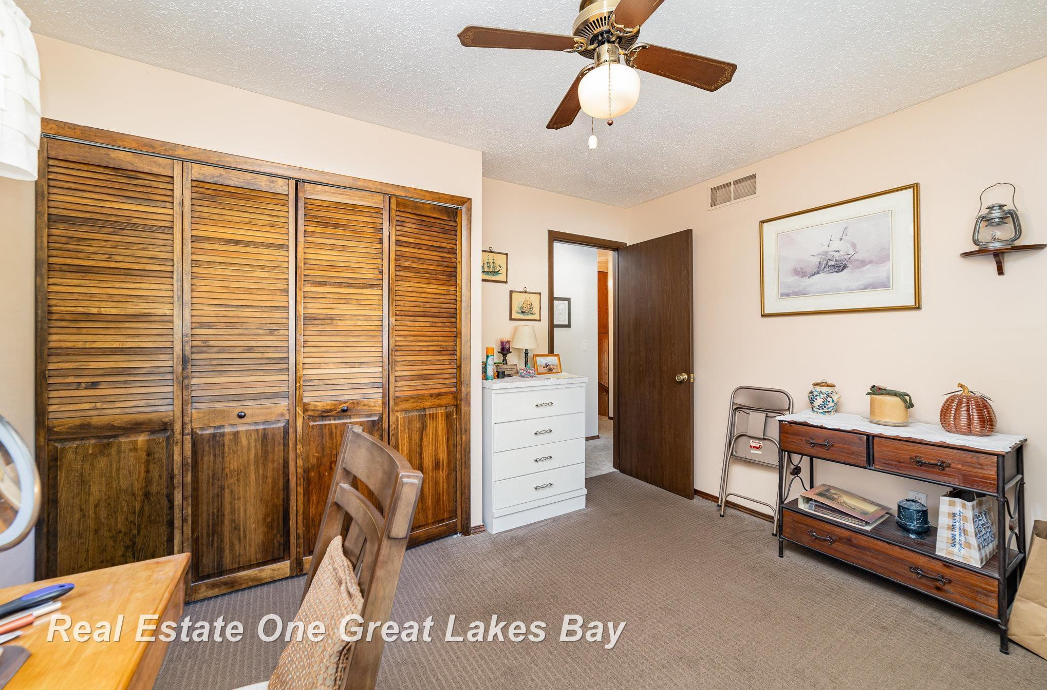 3818 Jim Drive, Bridgeport, MI 48722 — Photo 12