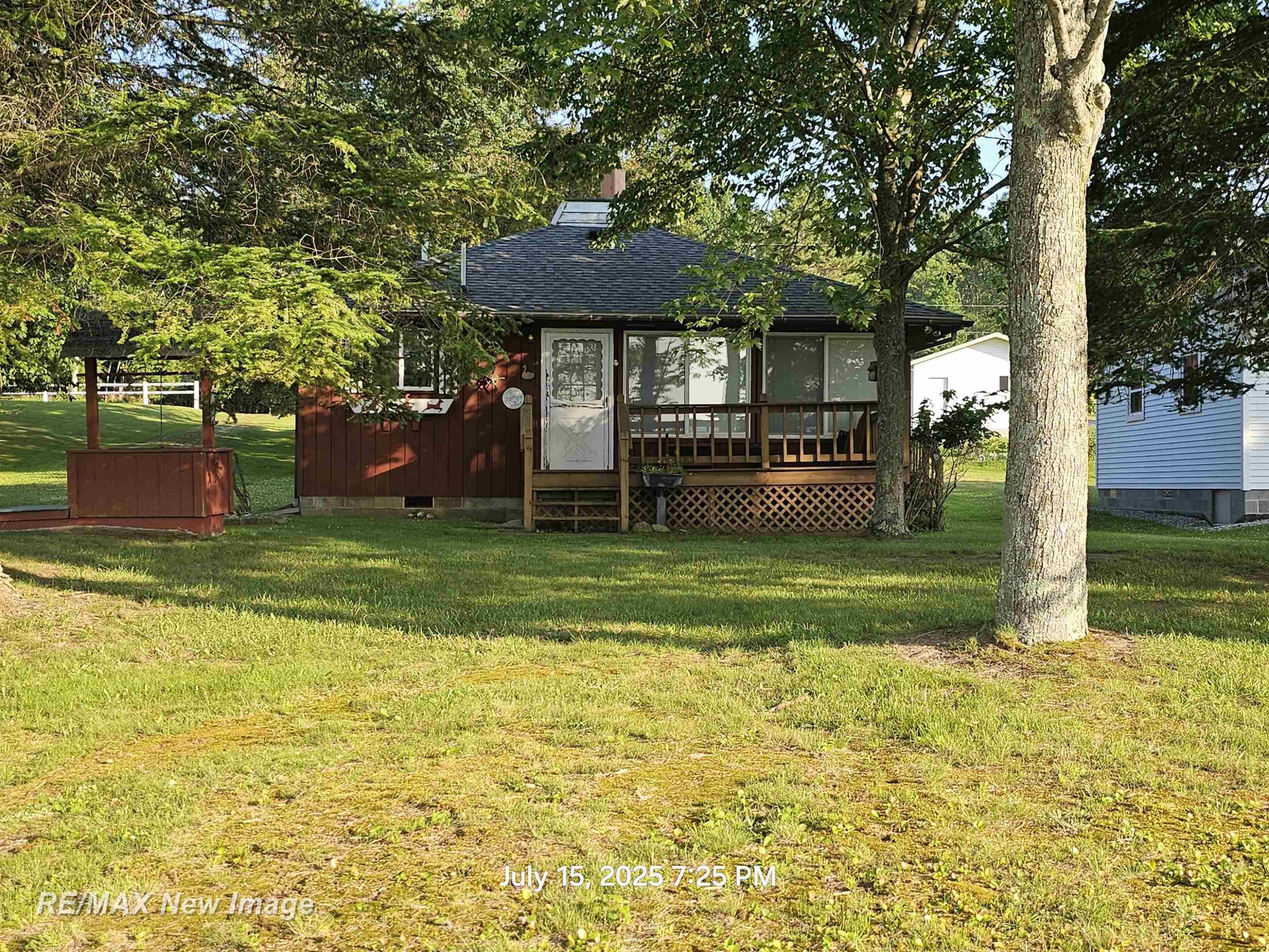 3443 Deerfield Lane, Lupton, MI 48635 — front exterior