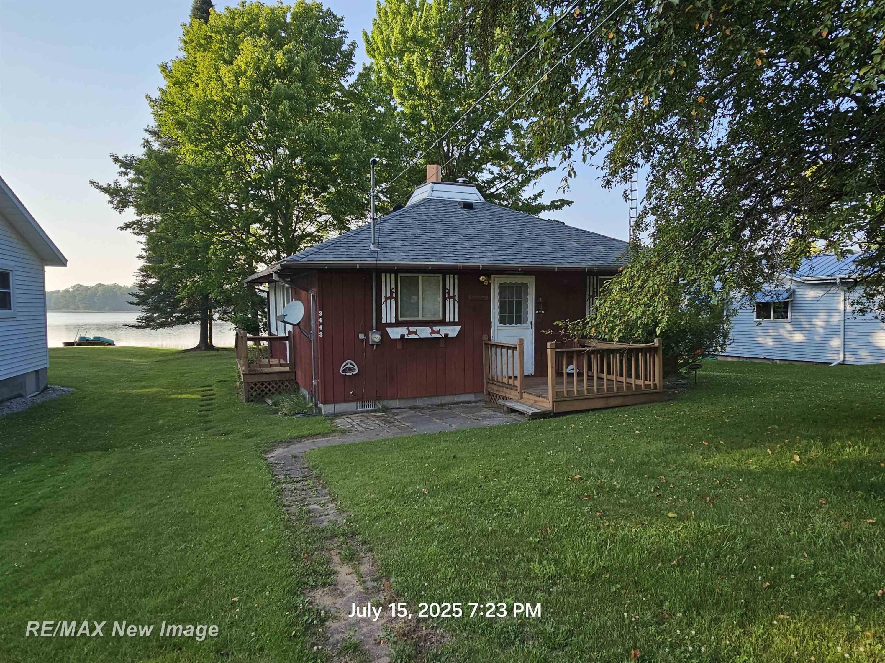 3443 Deerfield Lane, Lupton, MI 48635 — Photo 2