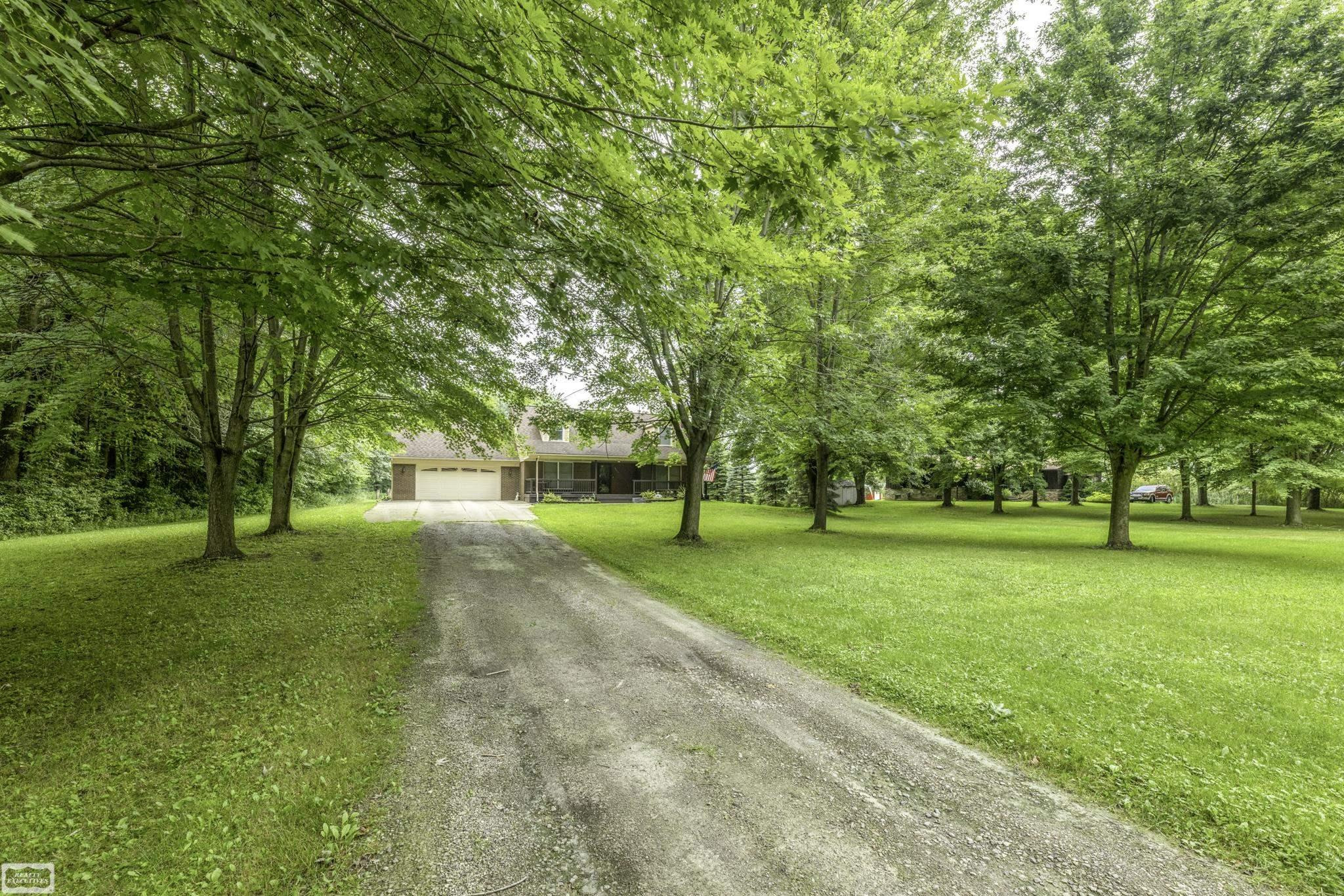 9600 Arnold Road, MI — Photo 2