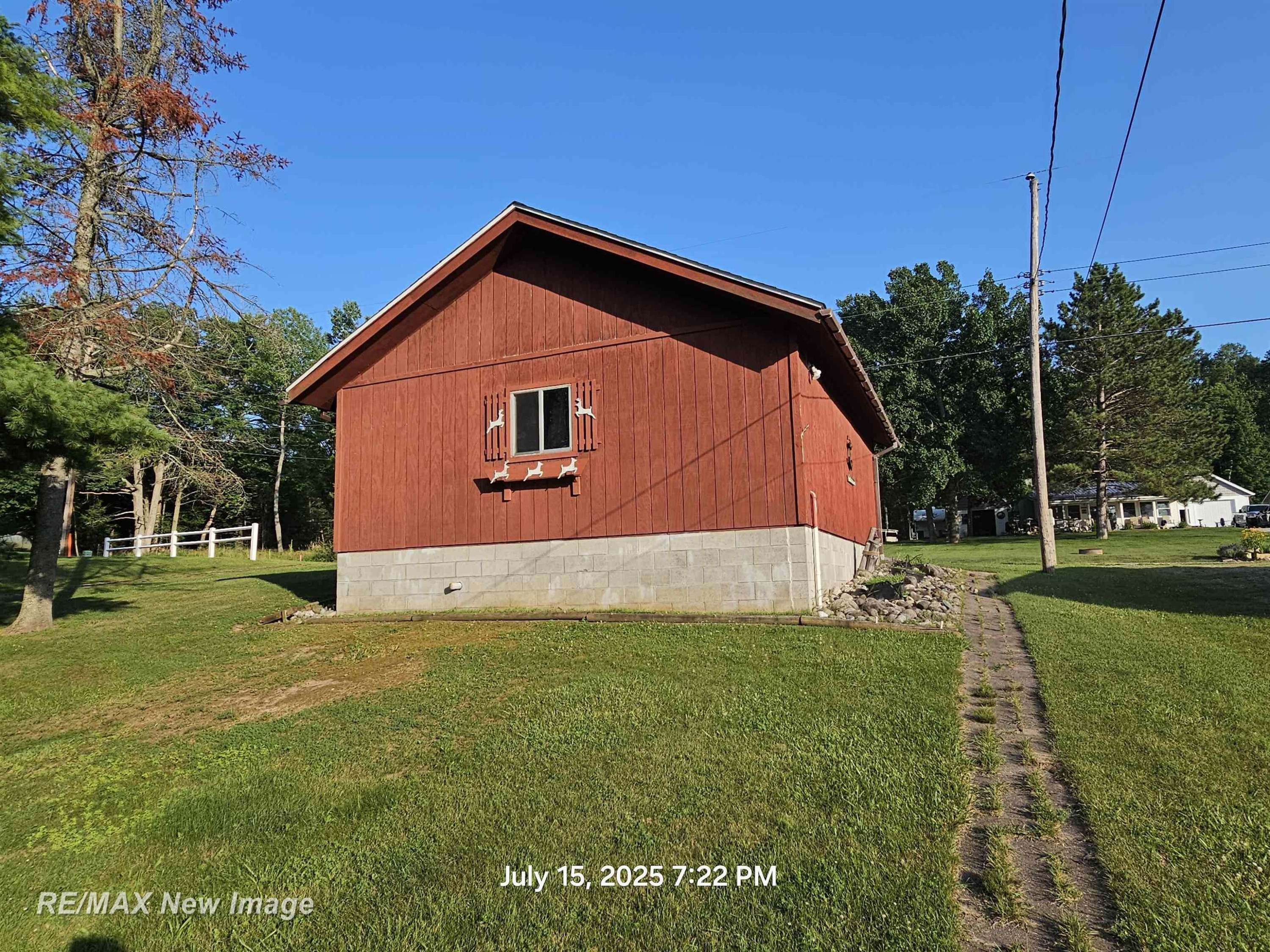 3443 Deerfield Lane, Lupton, MI 48635 — Photo 6