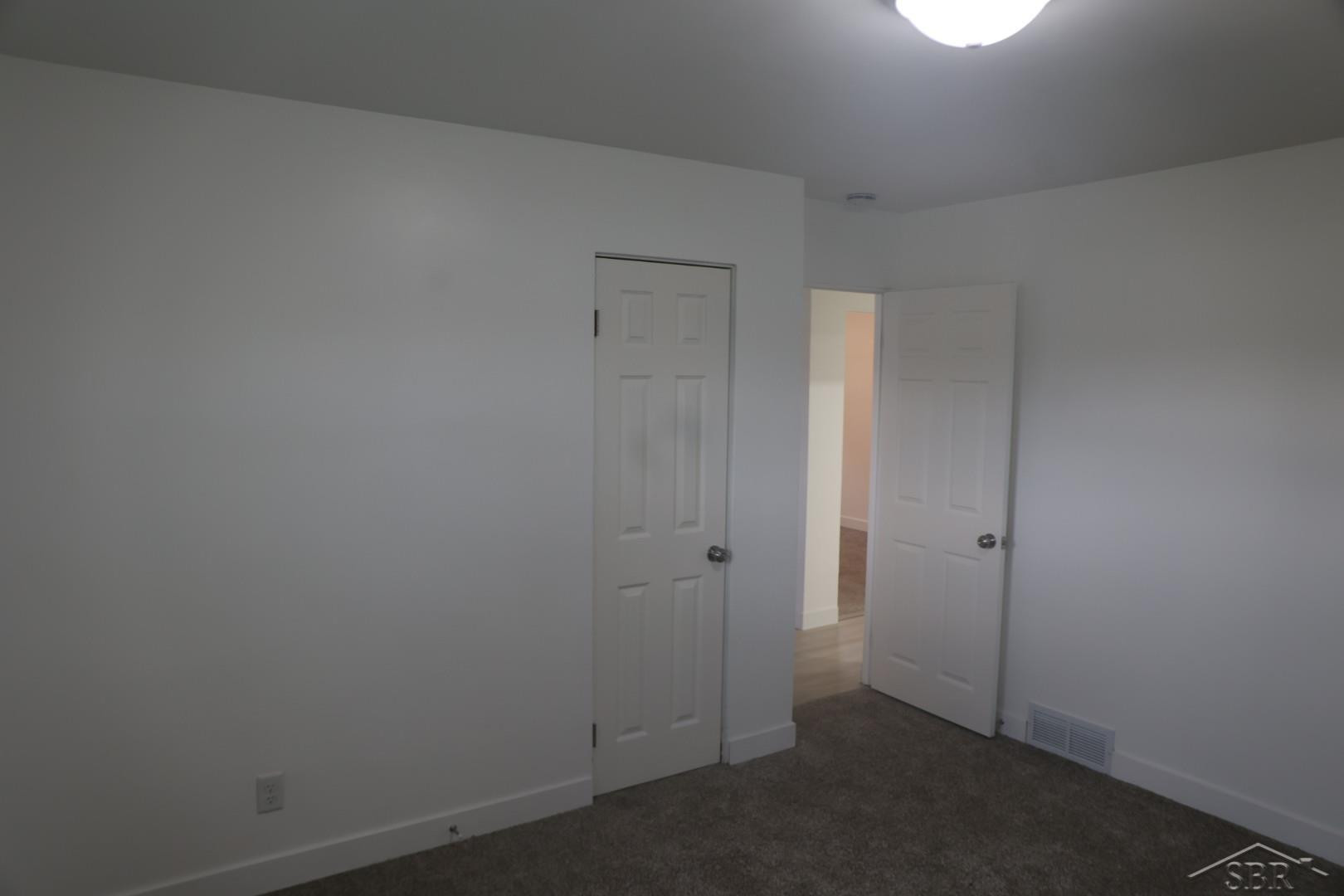 1932 S Outer Drive, Saginaw, MI 48601 — Photo 14