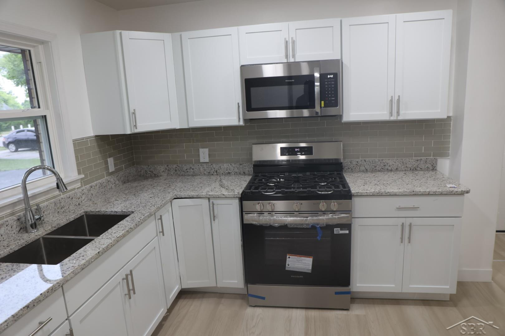 1932 S Outer Drive, Saginaw, MI 48601 — Photo 25
