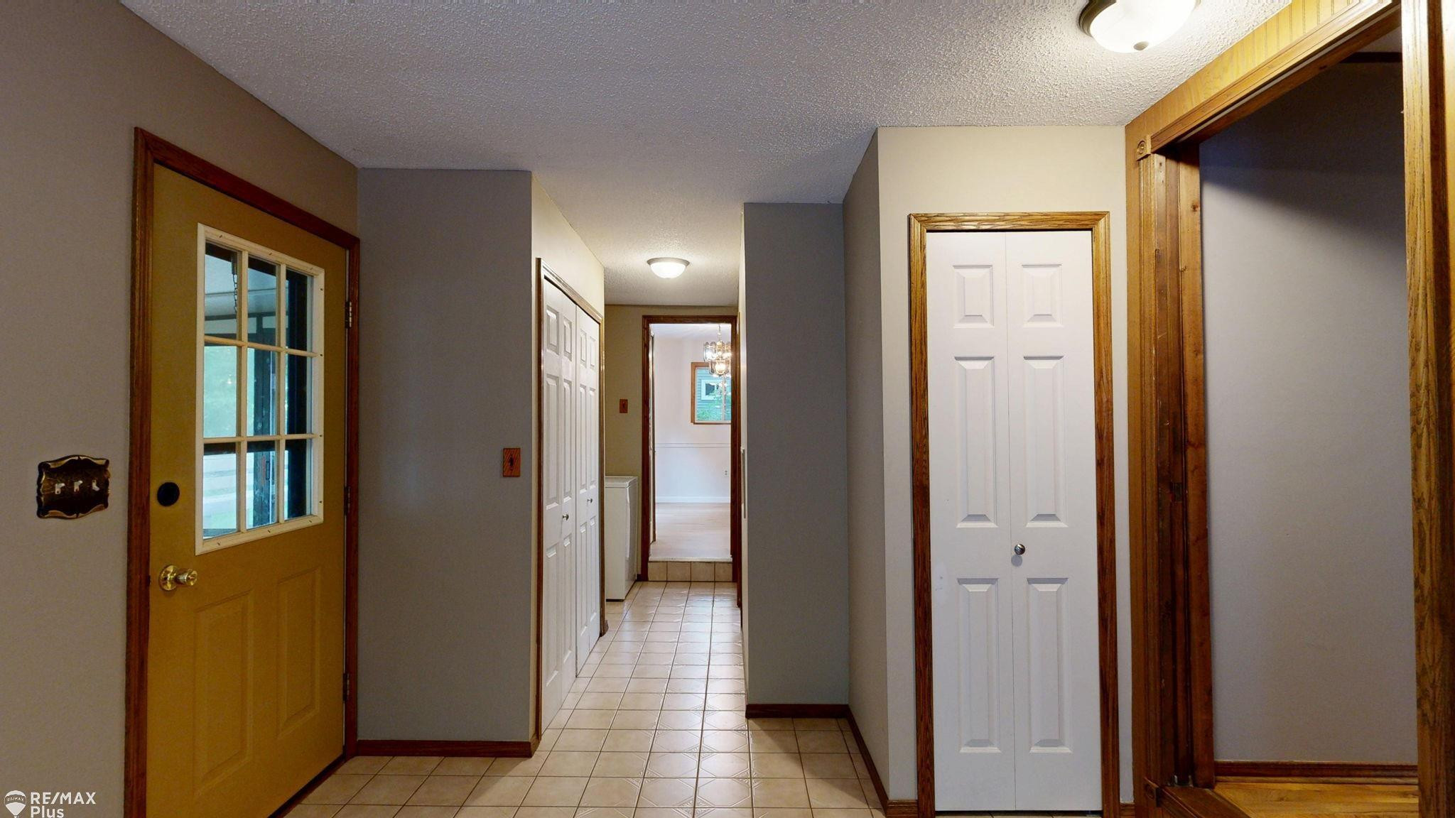2047 Hickory Drive, Lapeer, MI 48446 — Photo 24