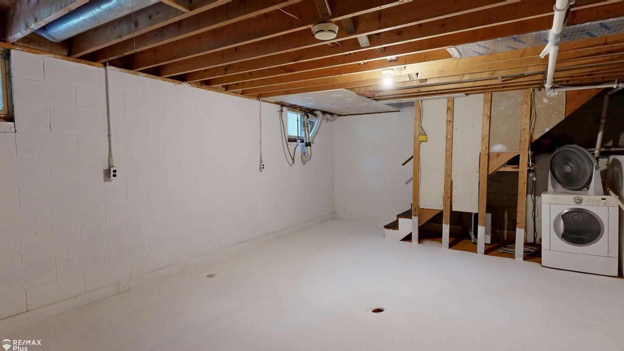 2047 Hickory Drive, Lapeer, MI 48446 — Photo 36