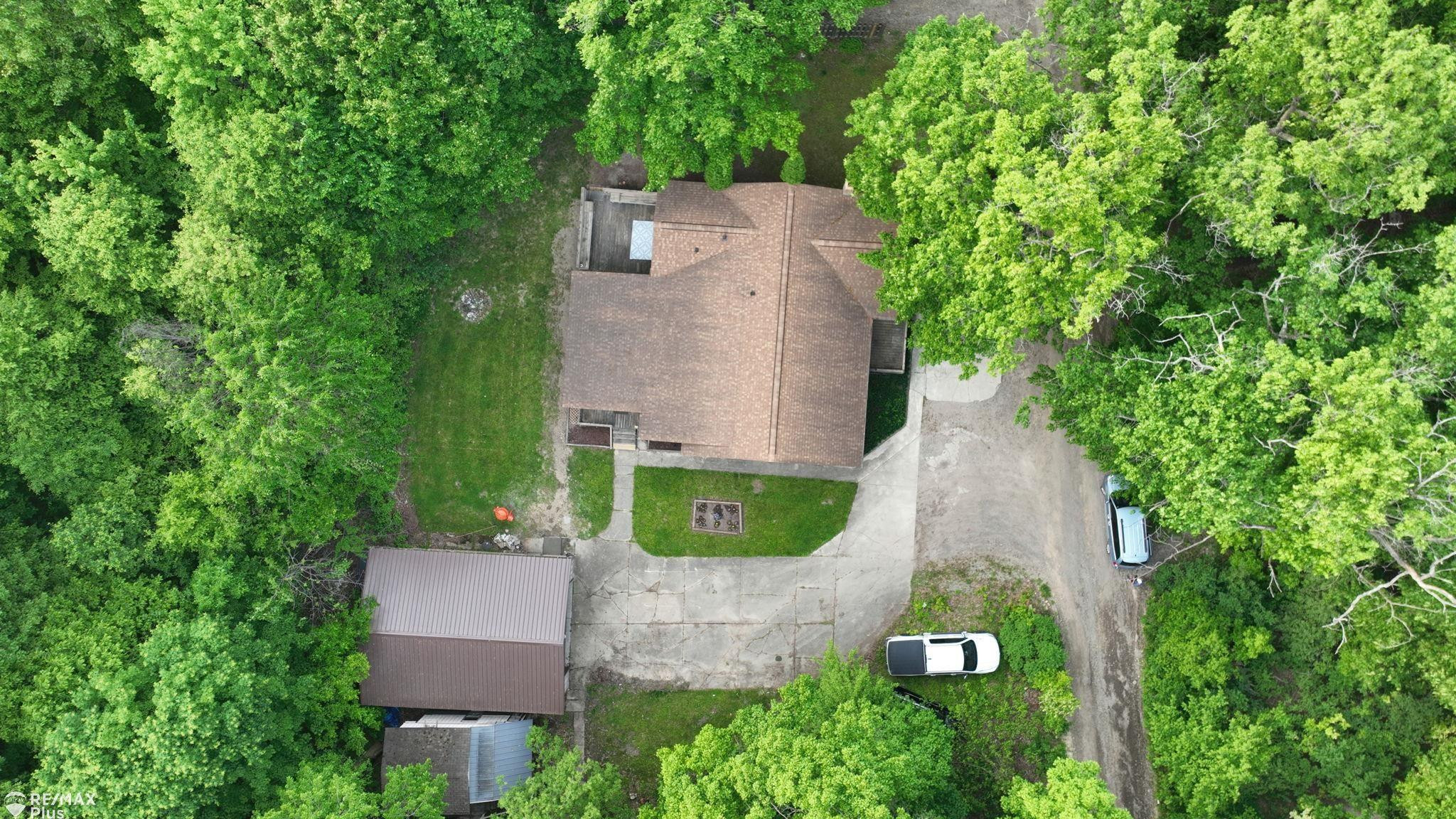 2047 Hickory Drive, Lapeer, MI 48446 — Photo 48