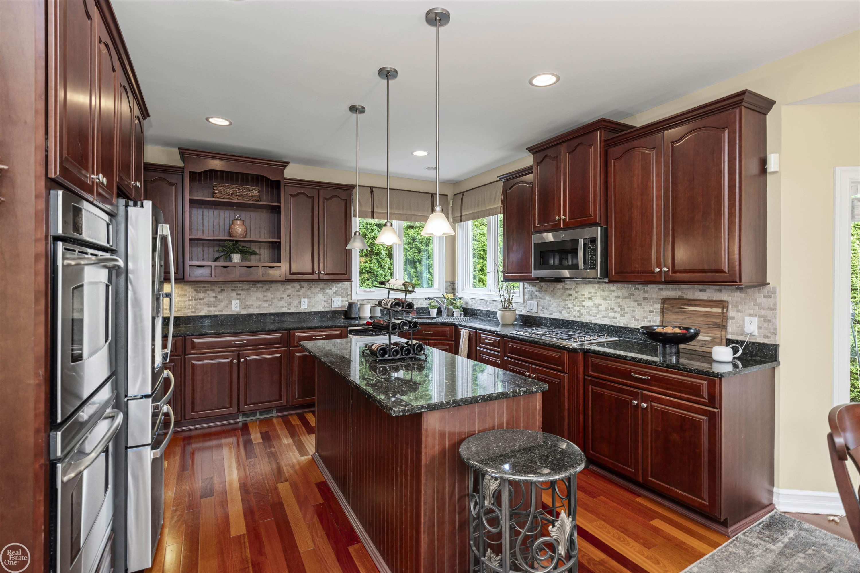 54435 Birchwood Drive, South Lyon, MI 48178 — Photo 11
