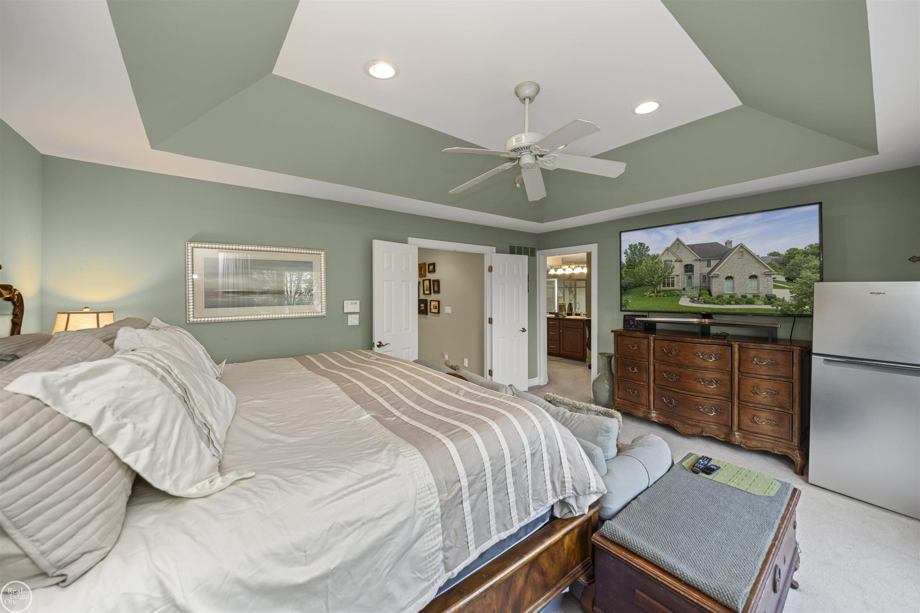 54435 Birchwood Drive, South Lyon, MI 48178 — Photo 40