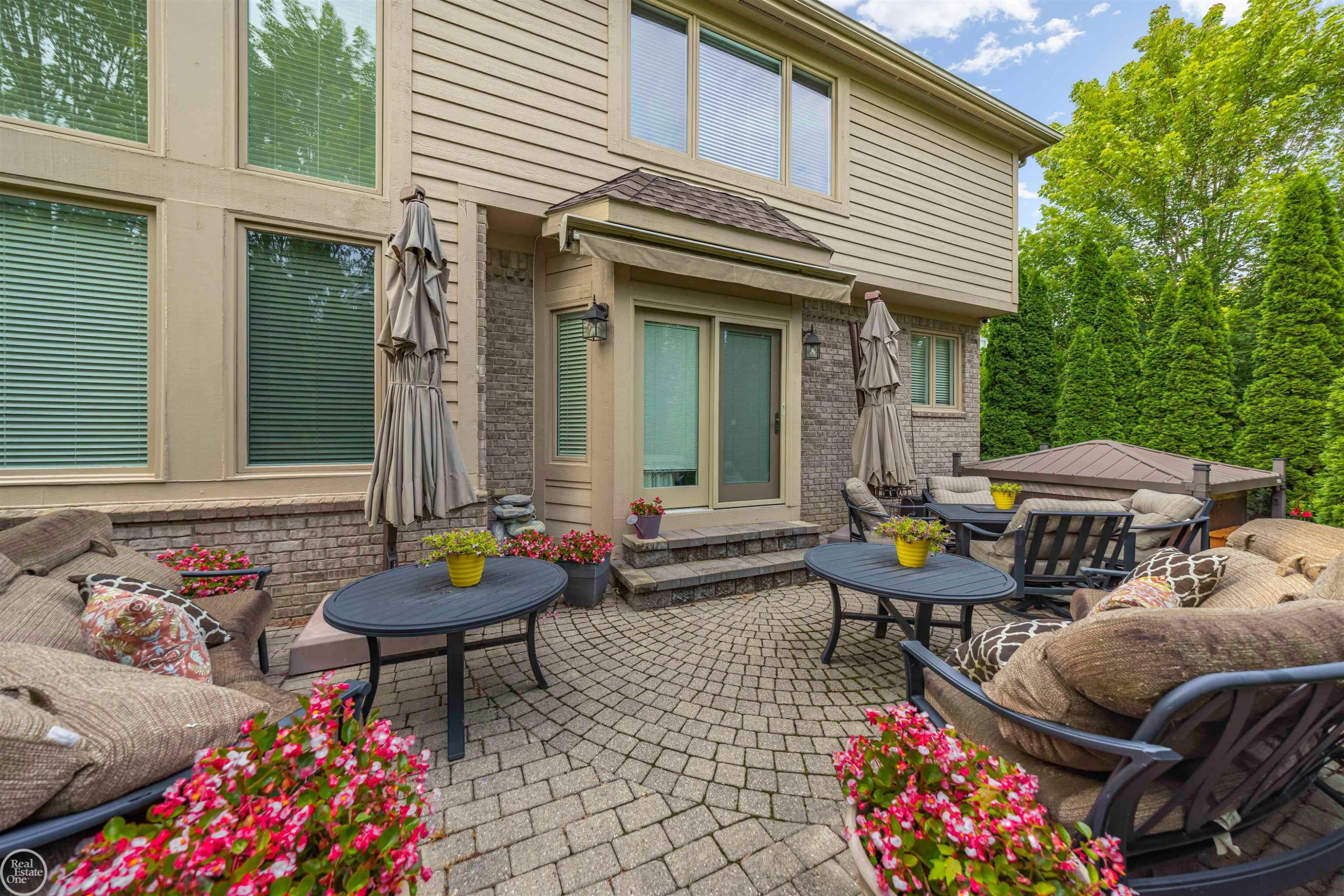 54435 Birchwood Drive, South Lyon, MI 48178 — Photo 62