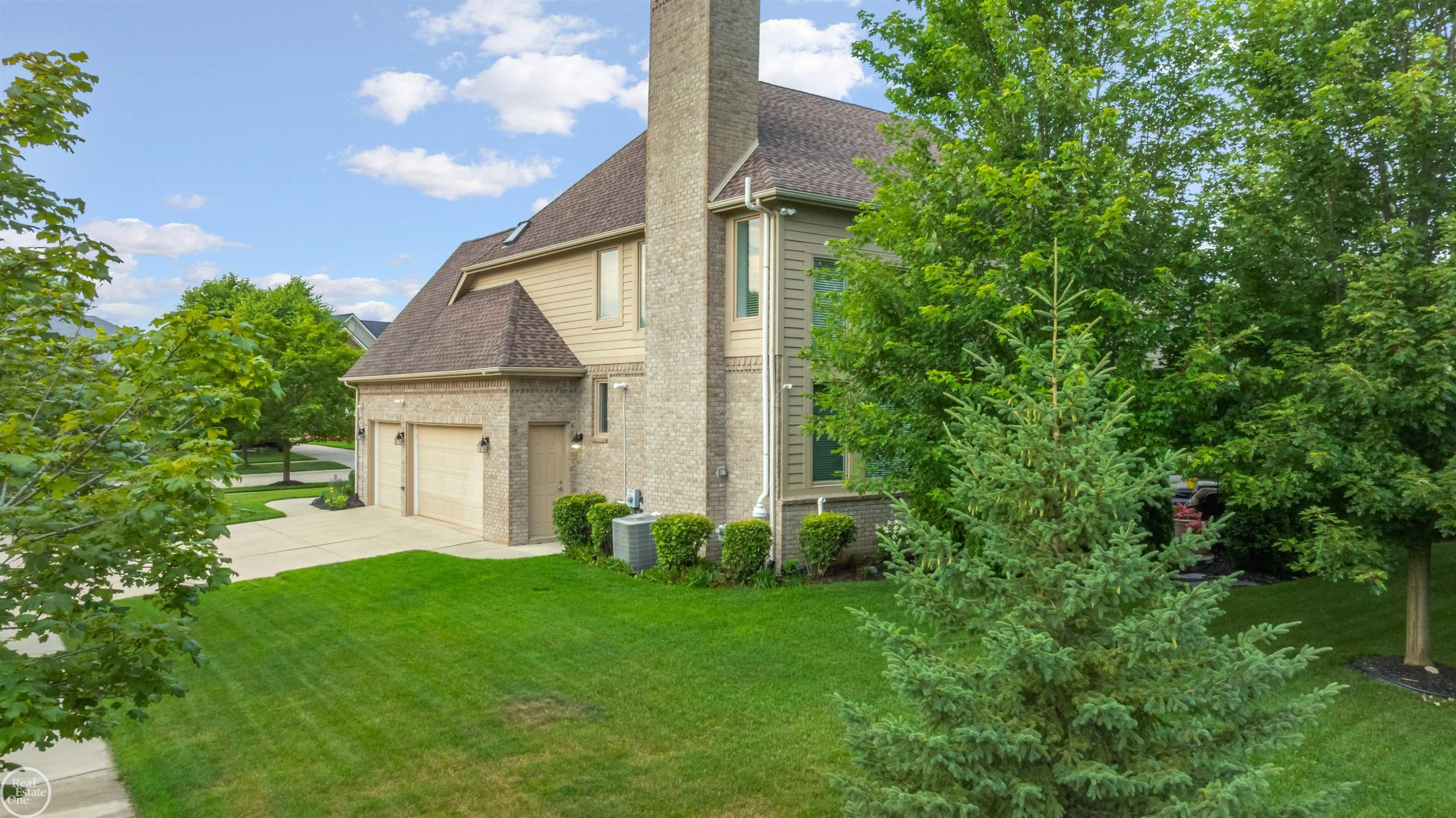 54435 Birchwood Drive, South Lyon, MI 48178 — Photo 71