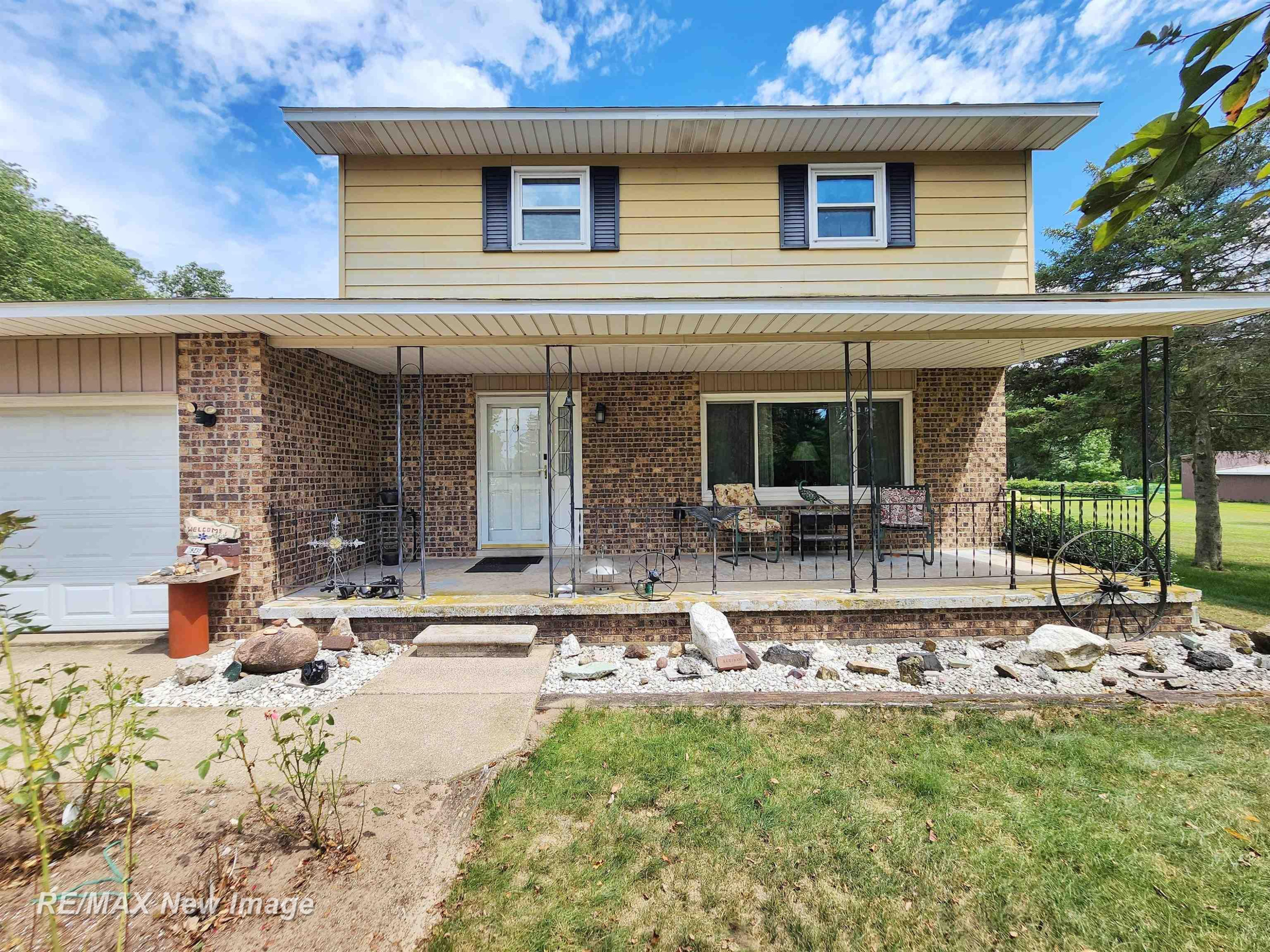 6345 S Graham Road, Saint Charles, MI 48655 — Photo 2