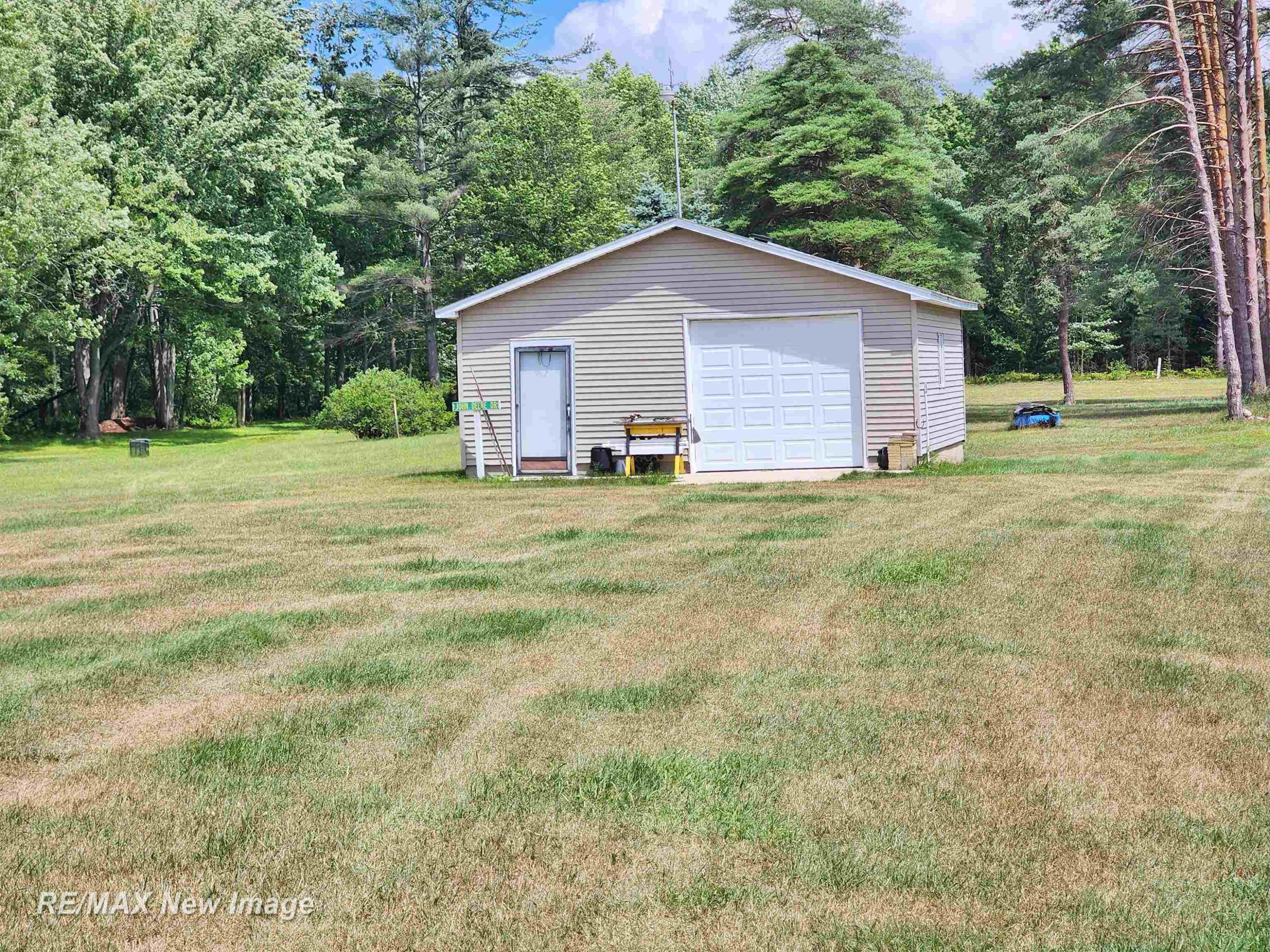 6345 S Graham Road, Saint Charles, MI 48655 — Photo 9
