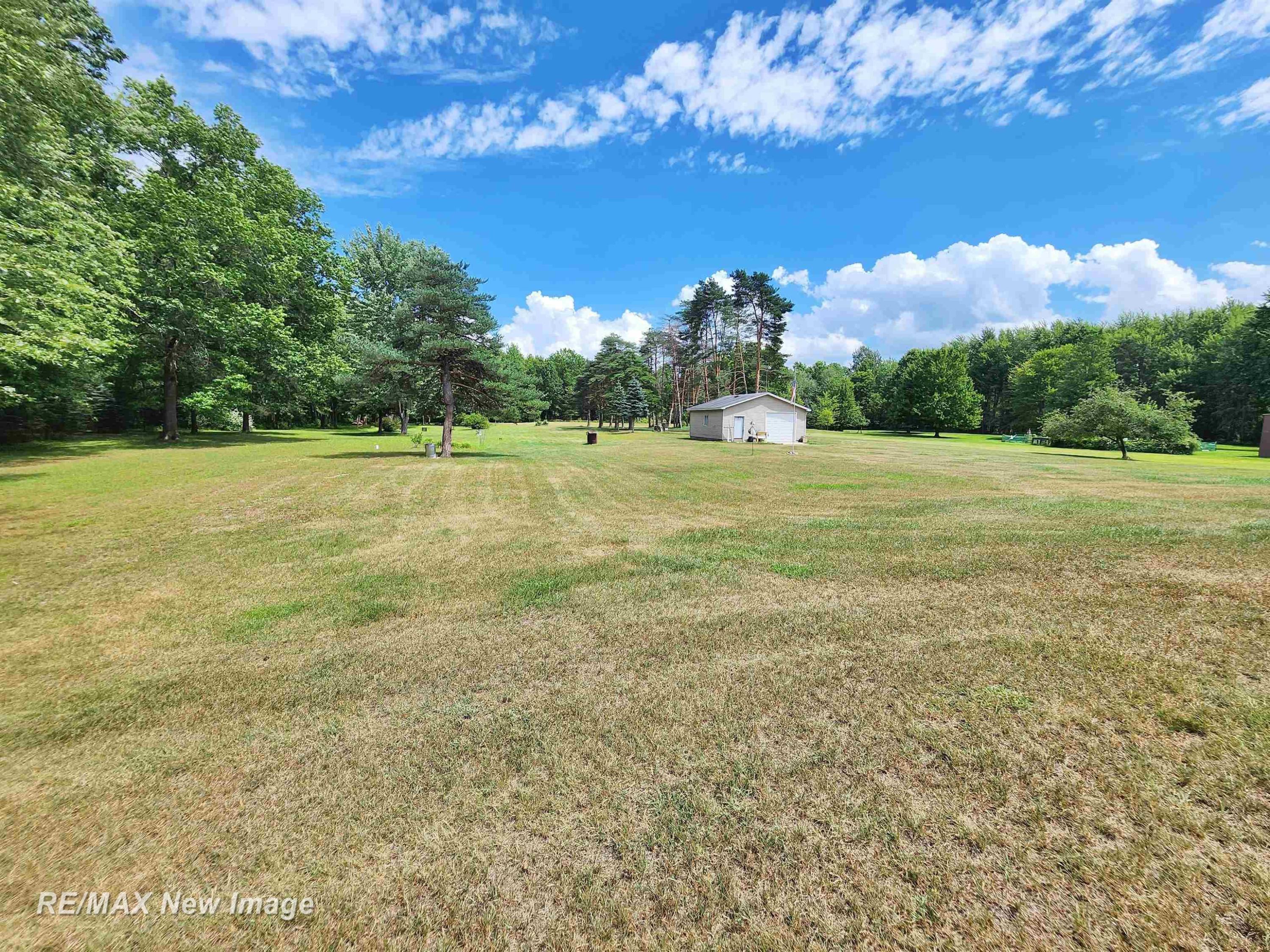 6345 S Graham Road, Saint Charles, MI 48655 — Photo 11