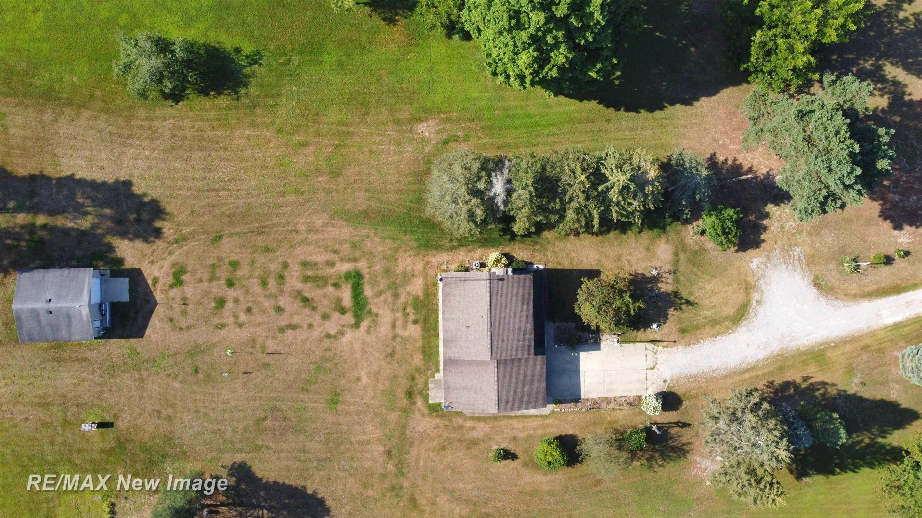 6345 S Graham Road, Saint Charles, MI 48655 — Photo 71