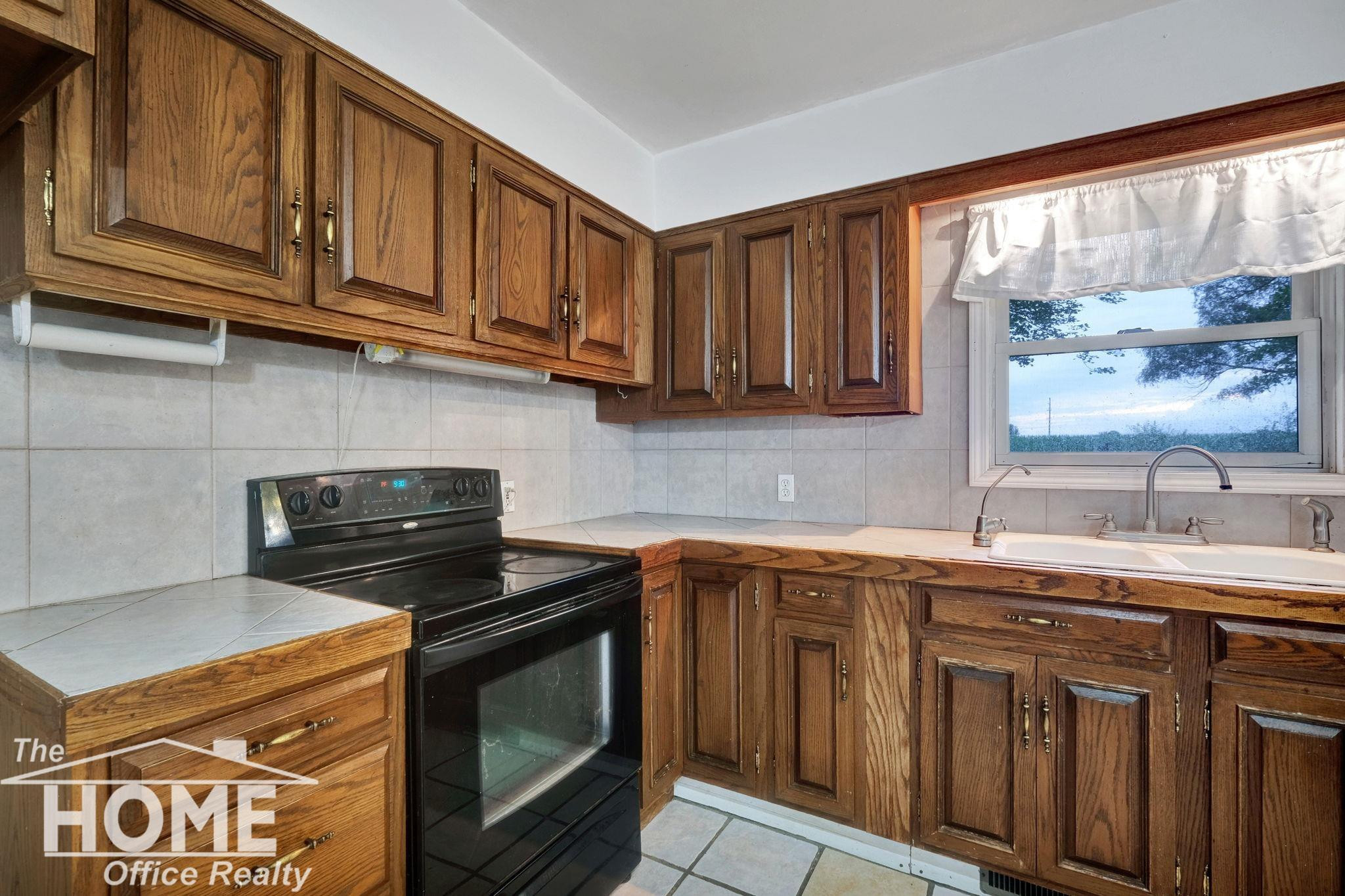 440 S Ovid Street, Elsie, MI 48831 — Photo 8