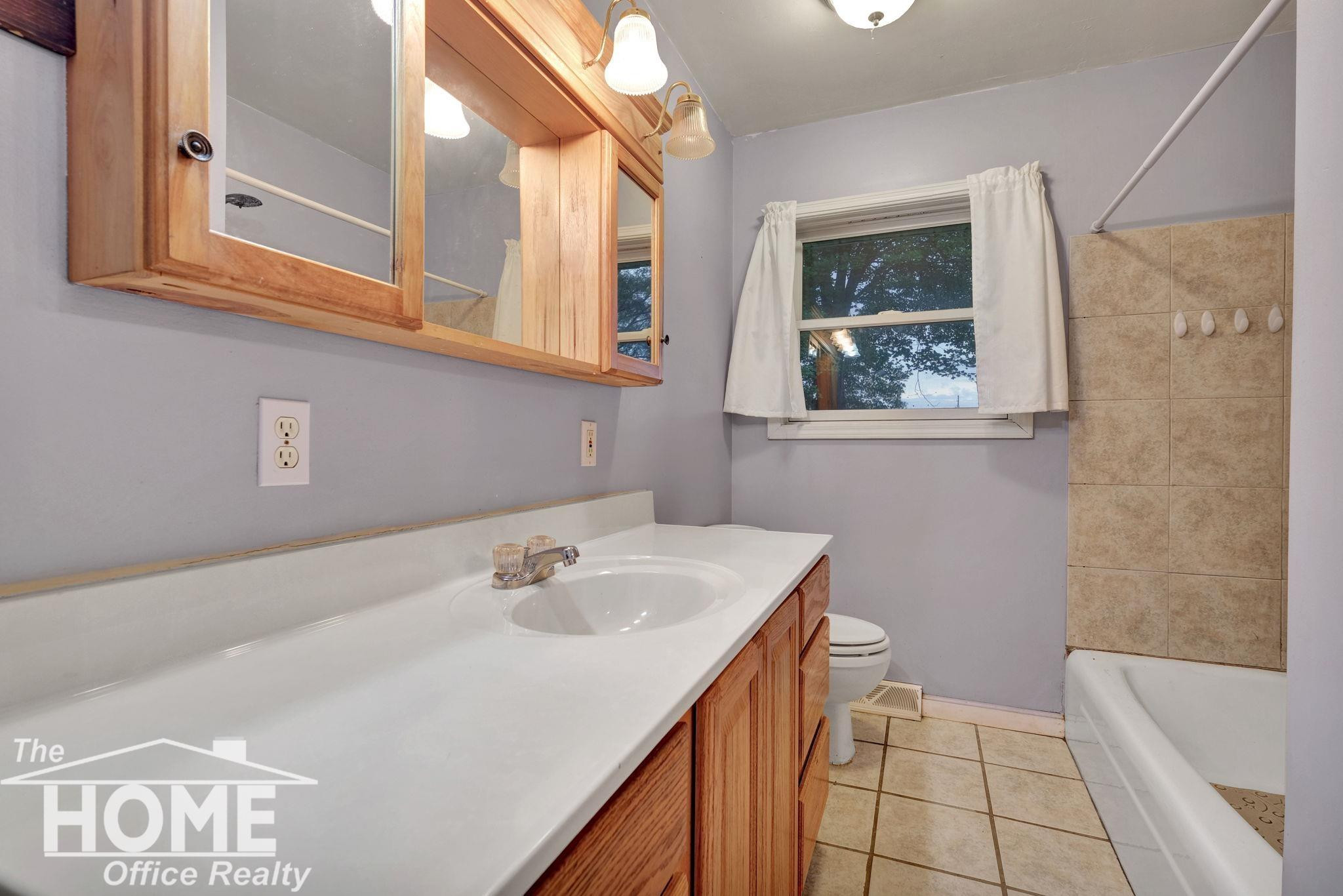 440 S Ovid Street, Elsie, MI 48831 — Photo 14
