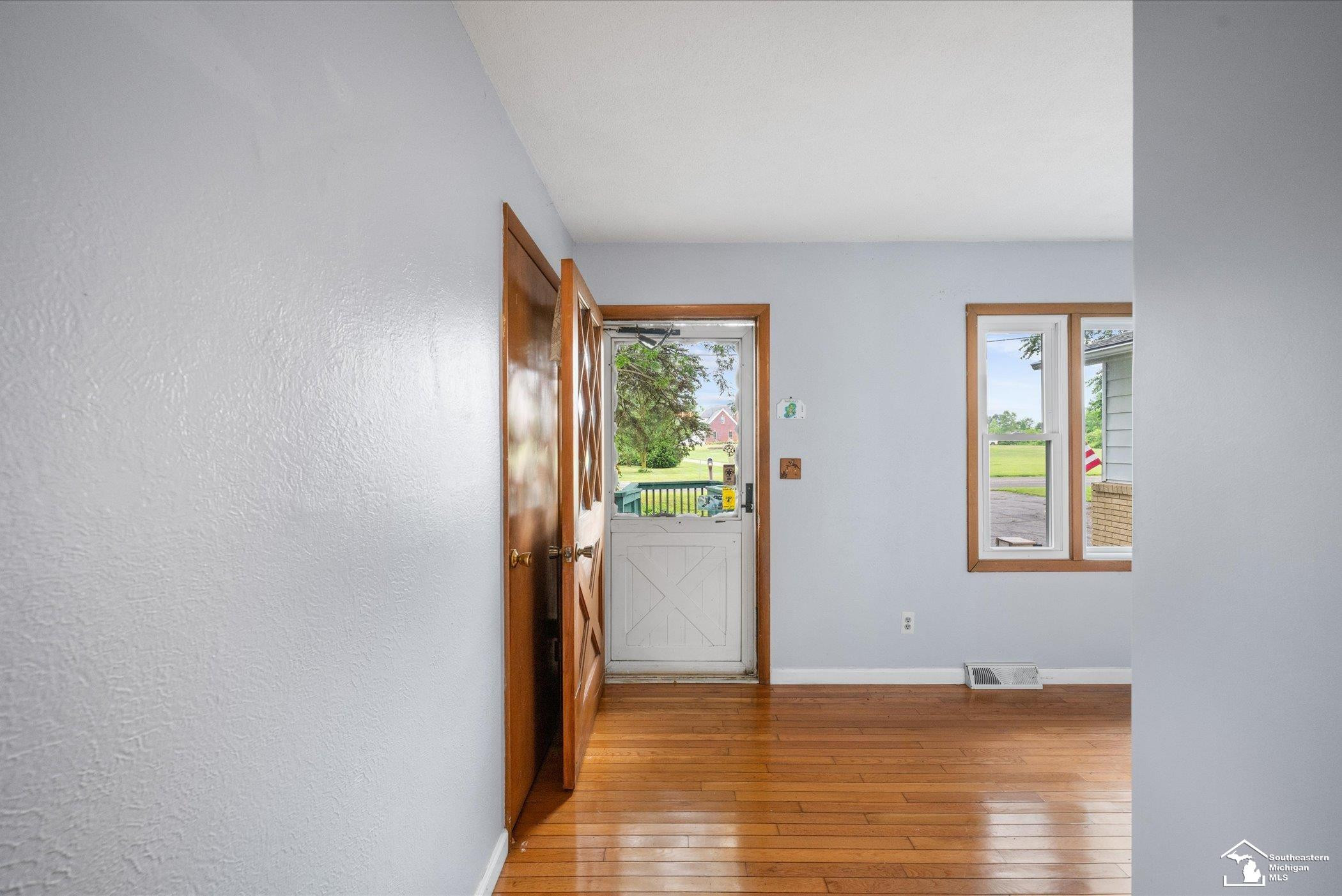 3434 S Otter Creek Road, La Salle, MI — Photo 6
