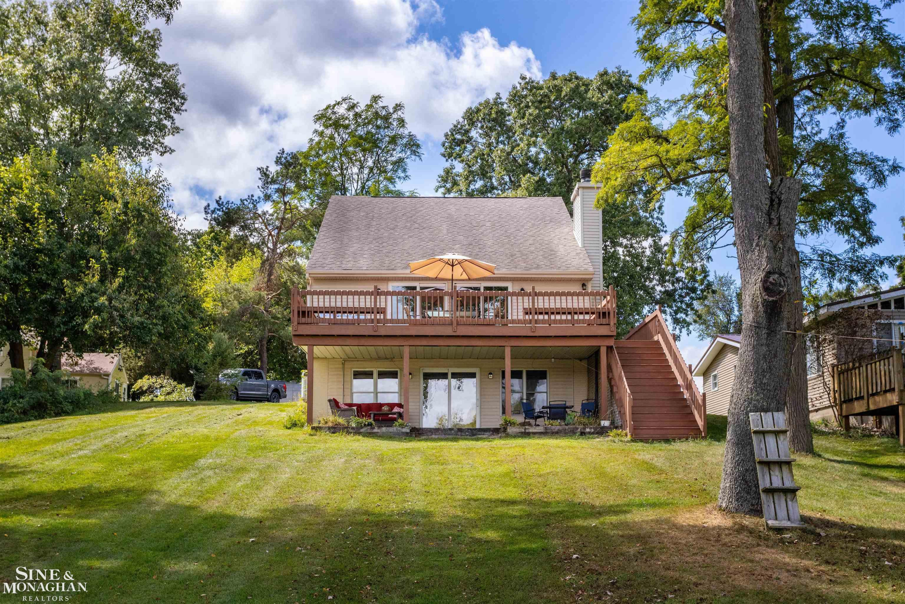 2771 Hemlock Road, Quincy, MI 49082 — front exterior
