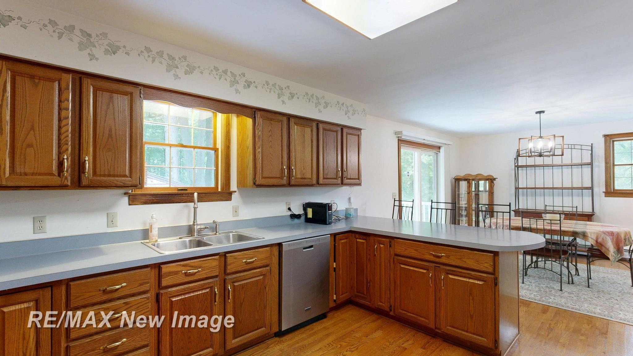 10741 Canada Way, Birch Run, MI 48415 — Photo 16