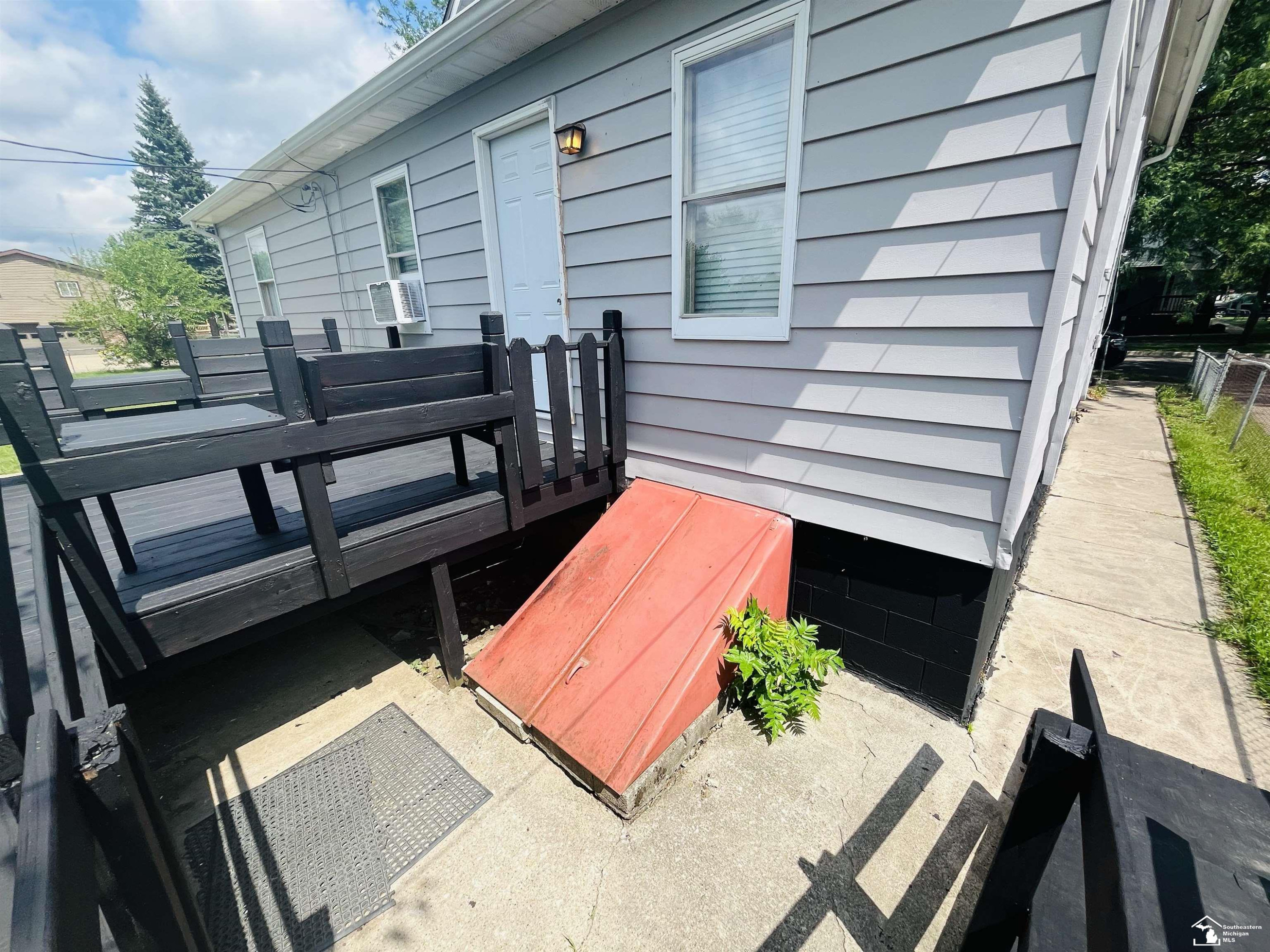 430 Conant Street, Monroe, MI 48161 — Photo 18