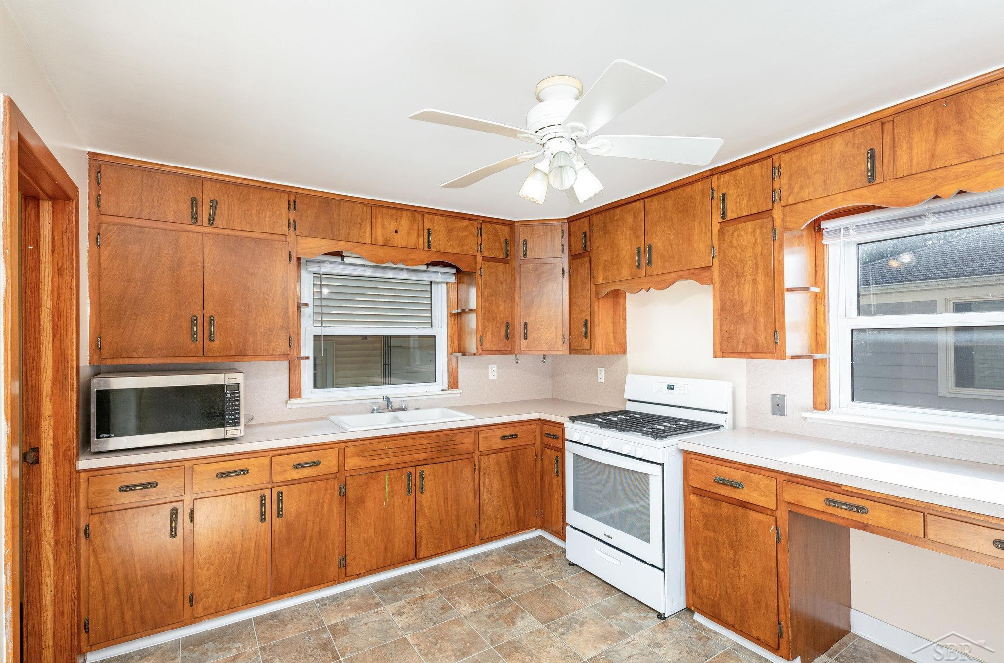 516 Shepard Street, Saginaw, MI 48604 — Photo 7