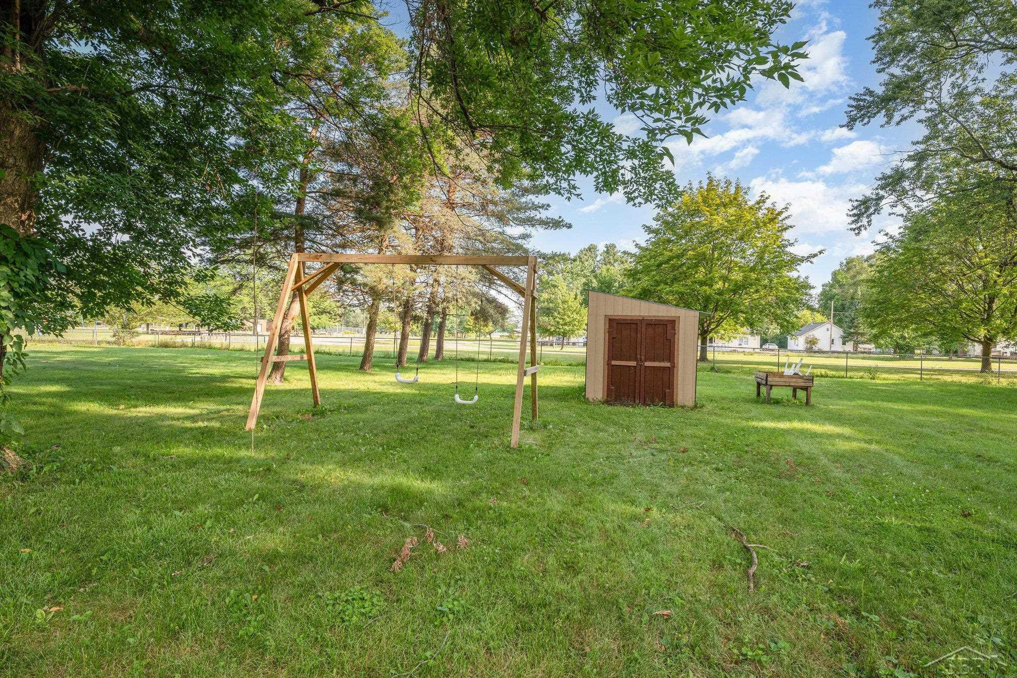 516 Shepard Street, Saginaw, MI 48604 — Photo 18