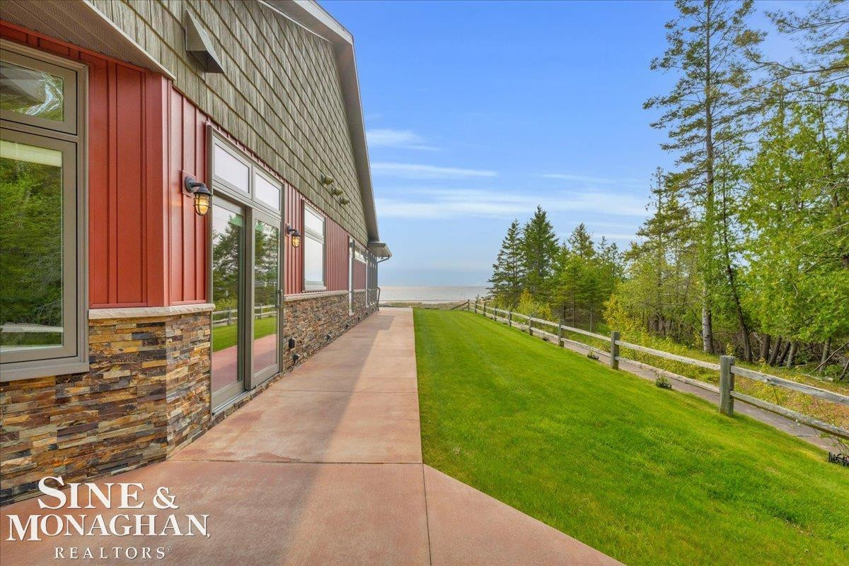 950 N Lake Huron Shore Drive, Harrisville, MI 48740 — Photo 7